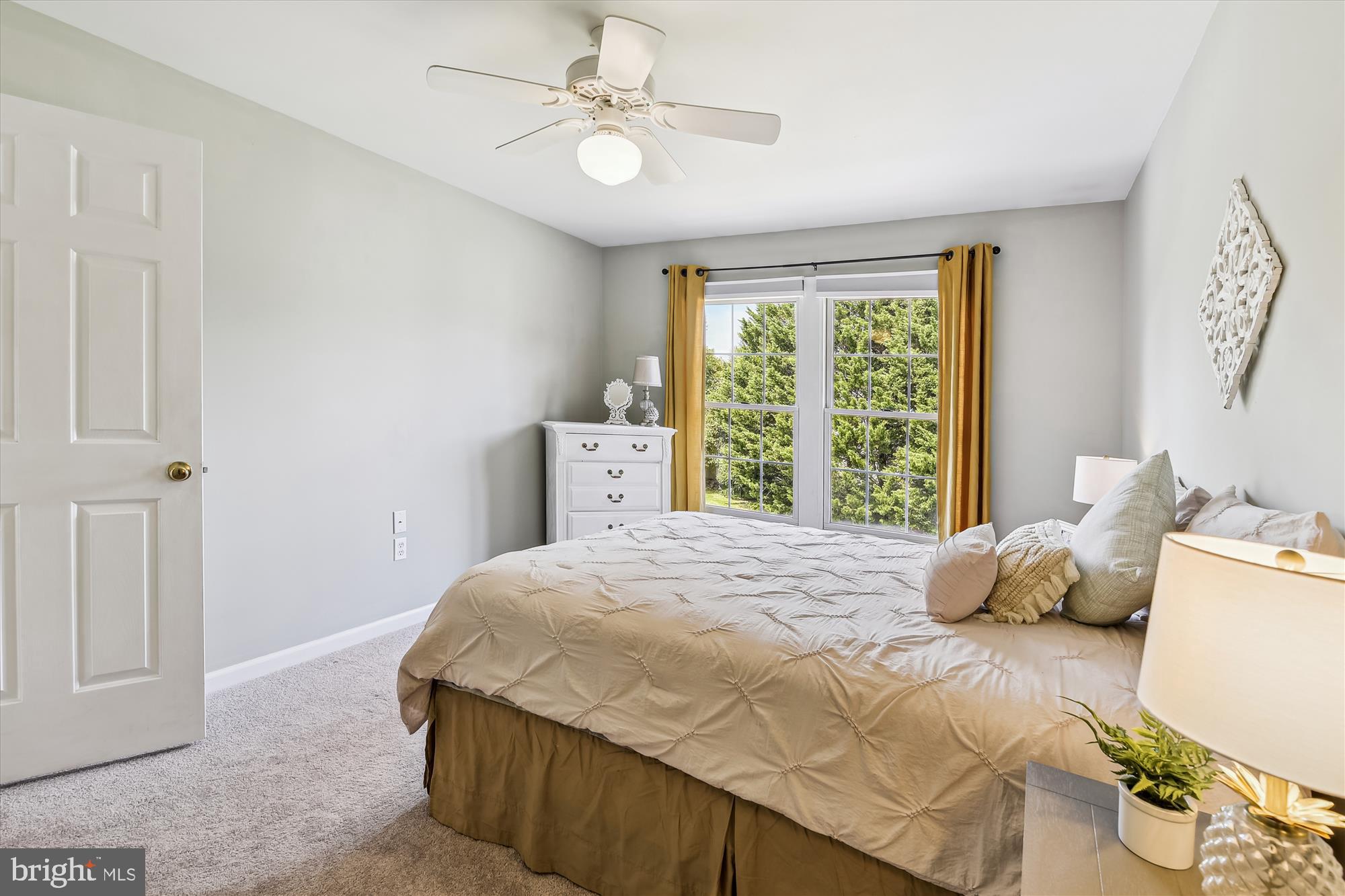 MONTGOMERY MEADOWS - Residential