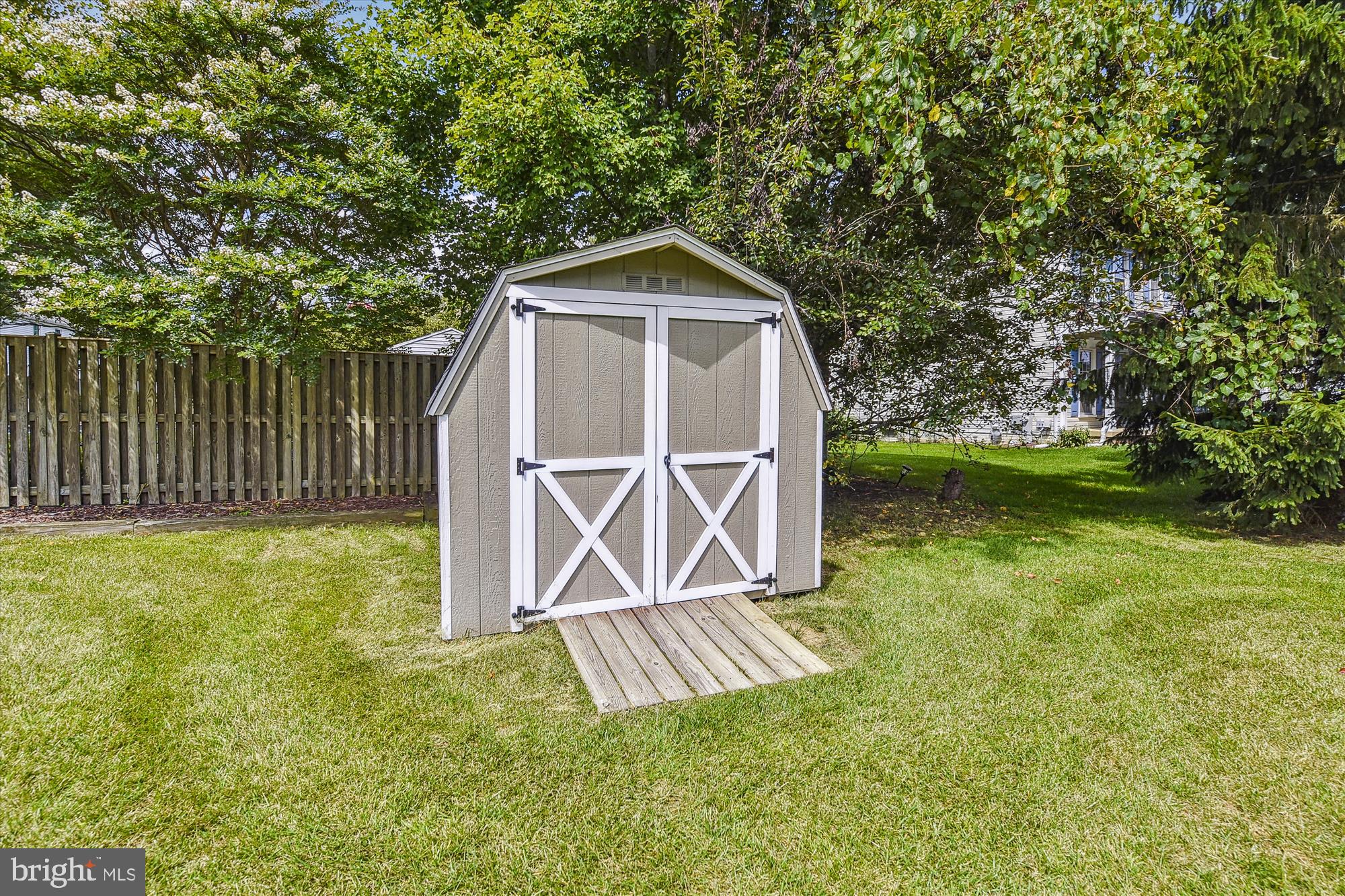 MONTGOMERY MEADOWS - Residential