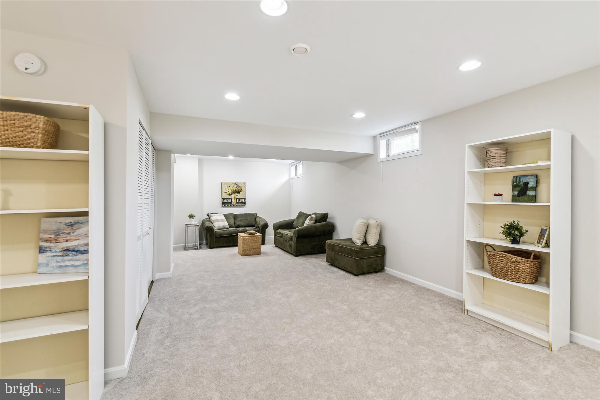 MONTGOMERY MEADOWS - Residential