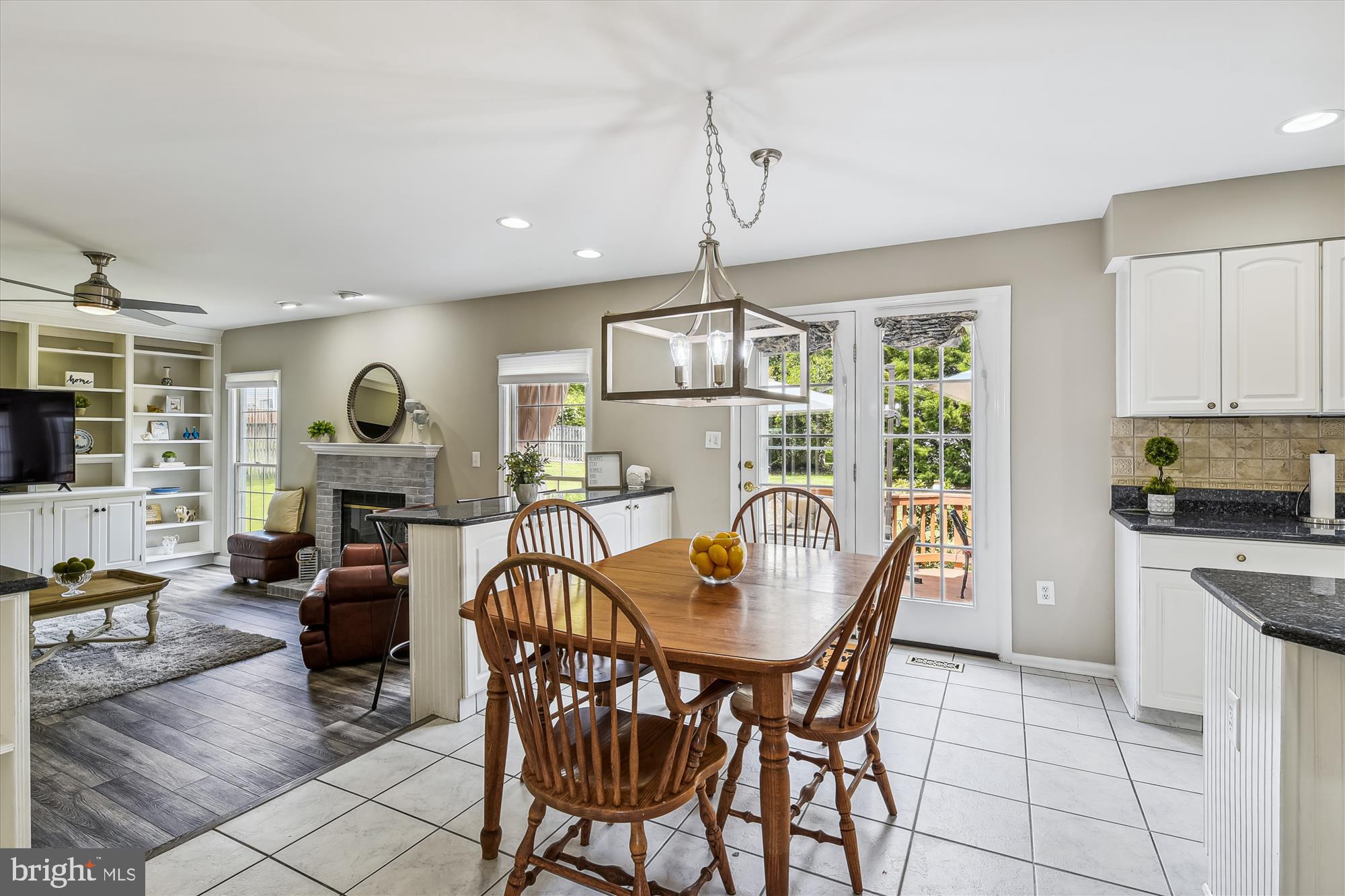 MONTGOMERY MEADOWS - Residential