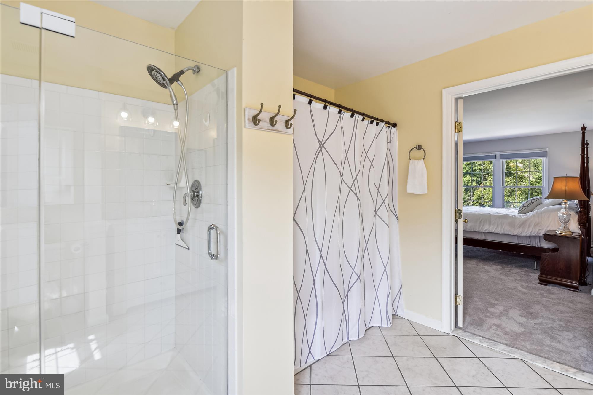 MONTGOMERY MEADOWS - Residential