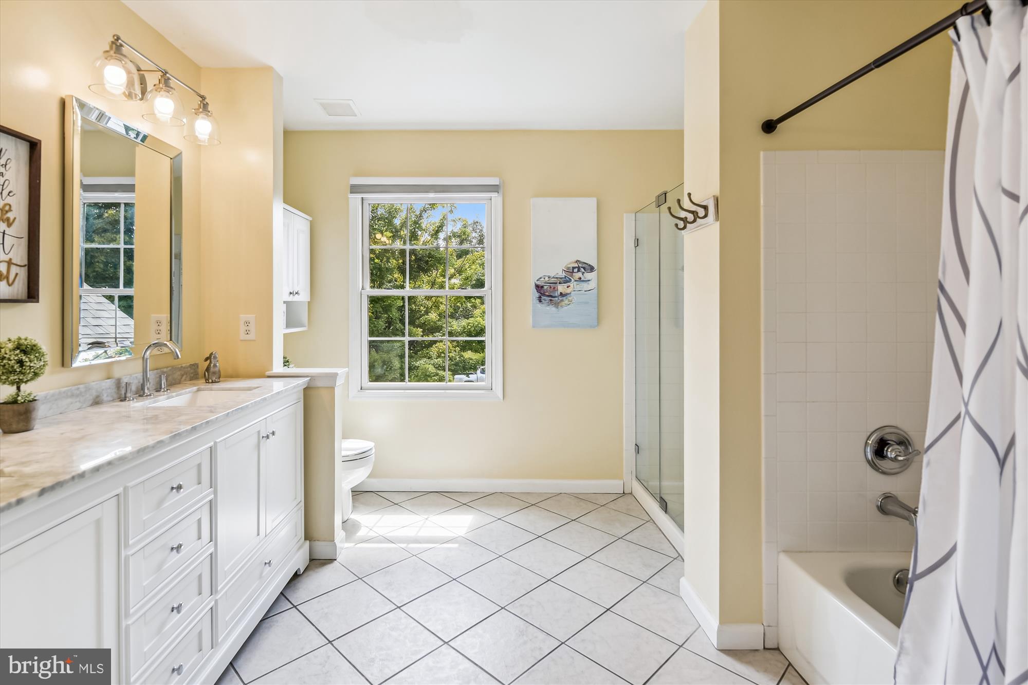 MONTGOMERY MEADOWS - Residential