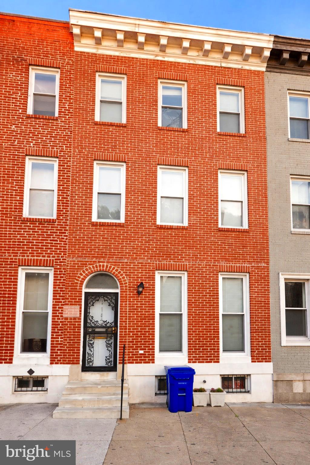 SANDTOWN-WINCHESTER - Residential