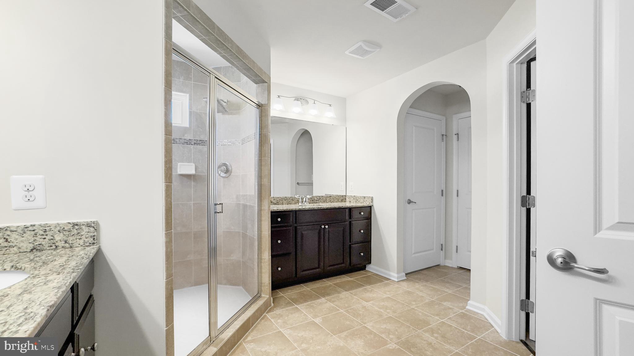 WORTHINGTON SUB - Residential Lease