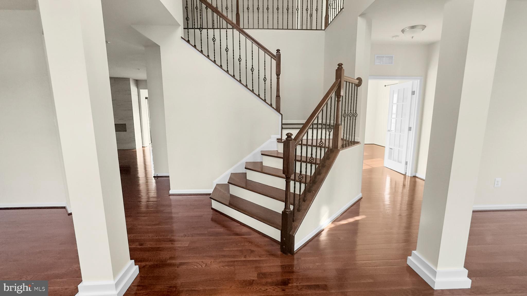 WORTHINGTON SUB - Residential Lease