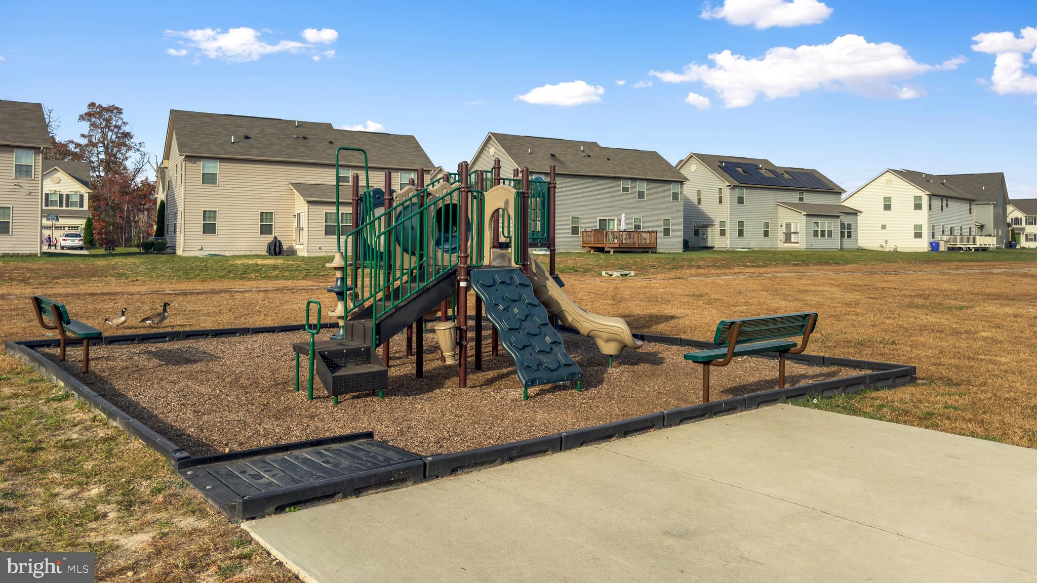 WORTHINGTON SUB - Residential Lease