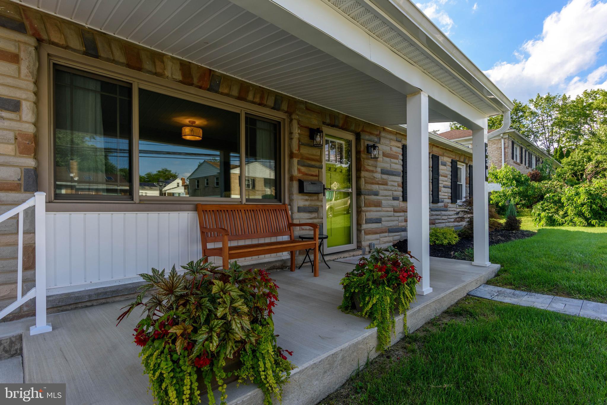 230 N 48TH STREET