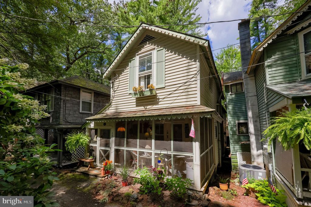 Photo of 204 Weaver Ave L-0006, MOUNT GRETNA, PA 17064 (MLS # PALN2022492)