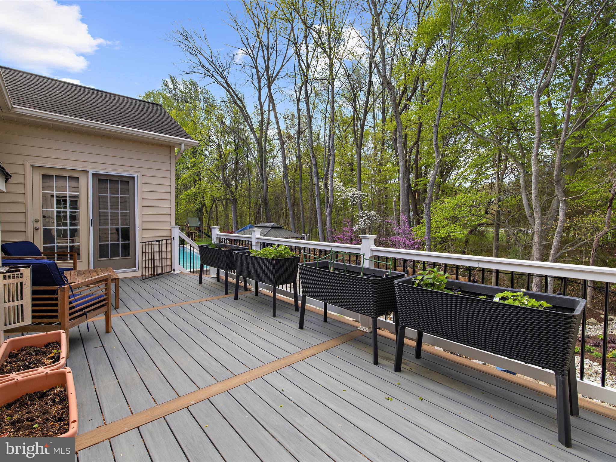 ESTATE AT SKIPTON CRK - Residential