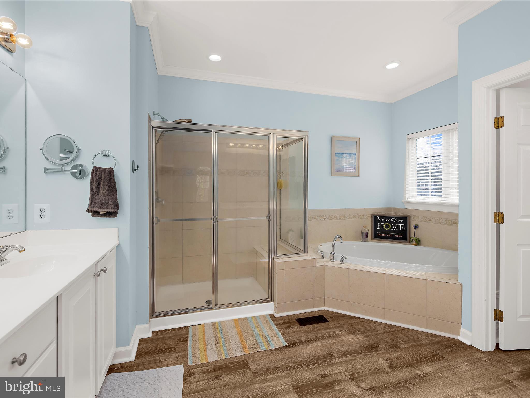 ESTATE AT SKIPTON CRK - Residential