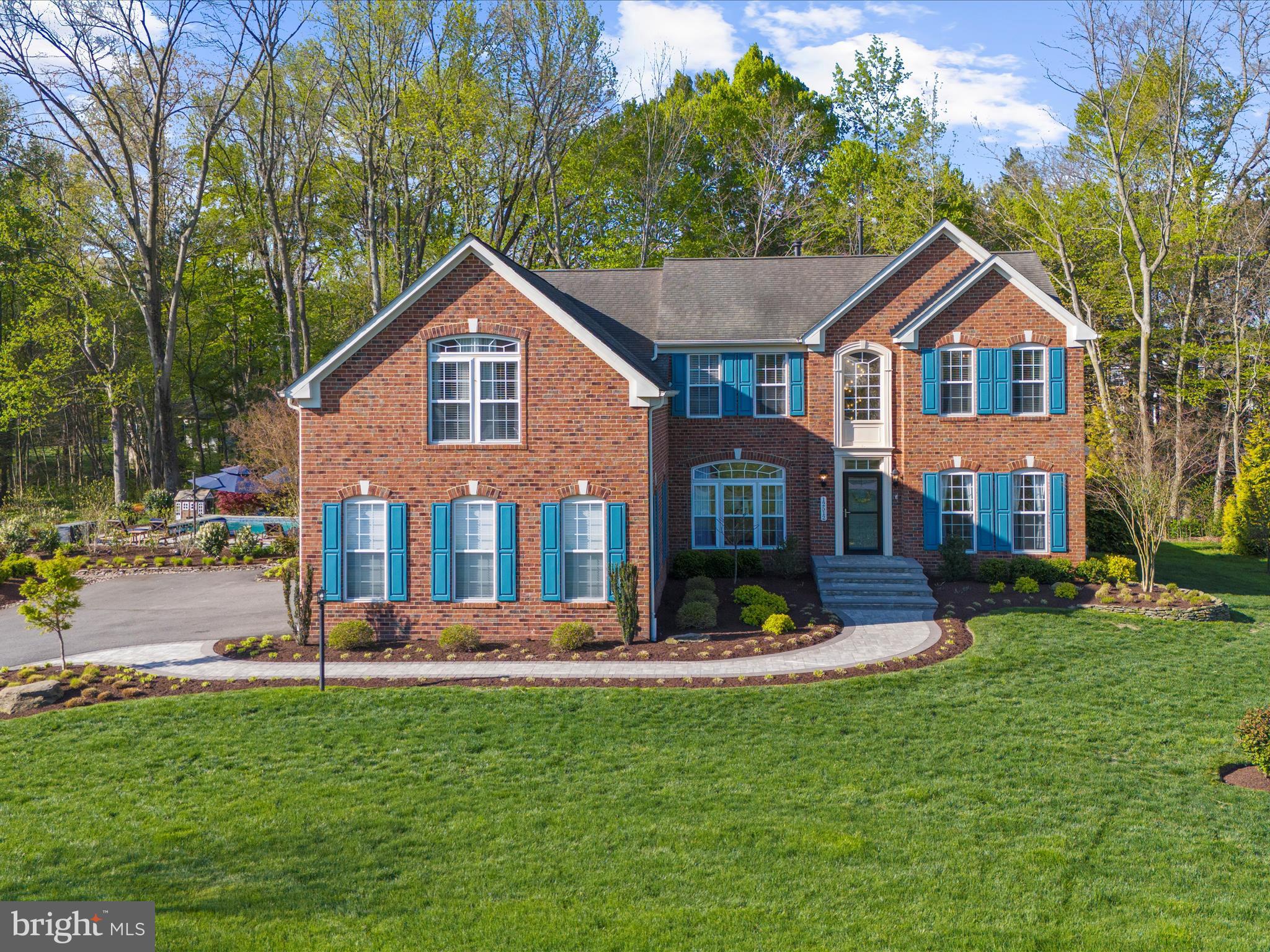 ESTATE AT SKIPTON CRK - Residential