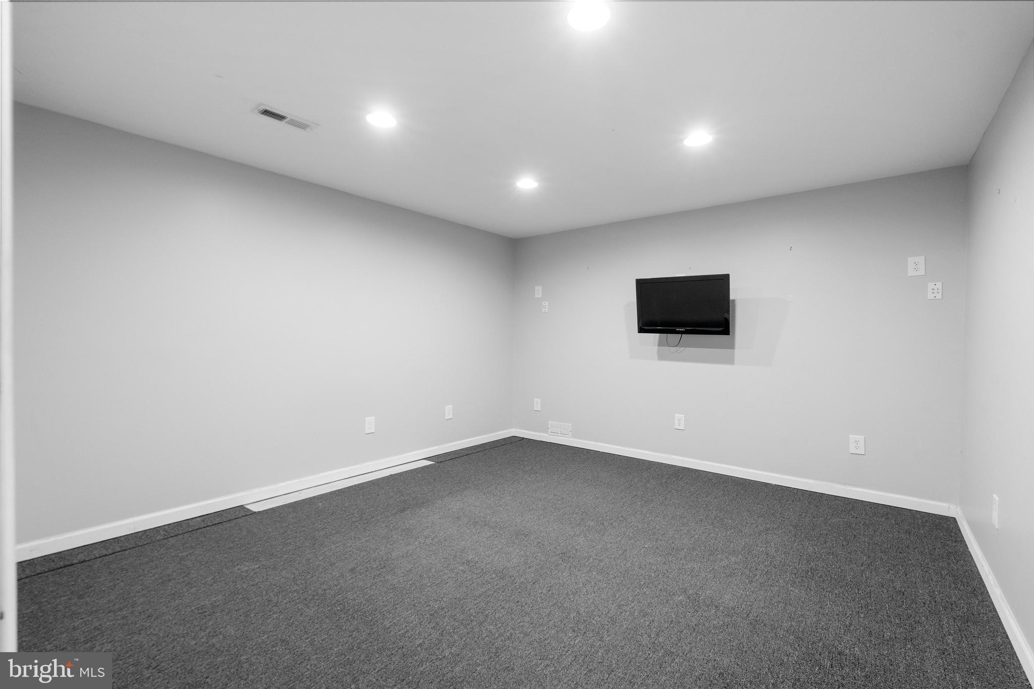 CLOVERDALE - Residential