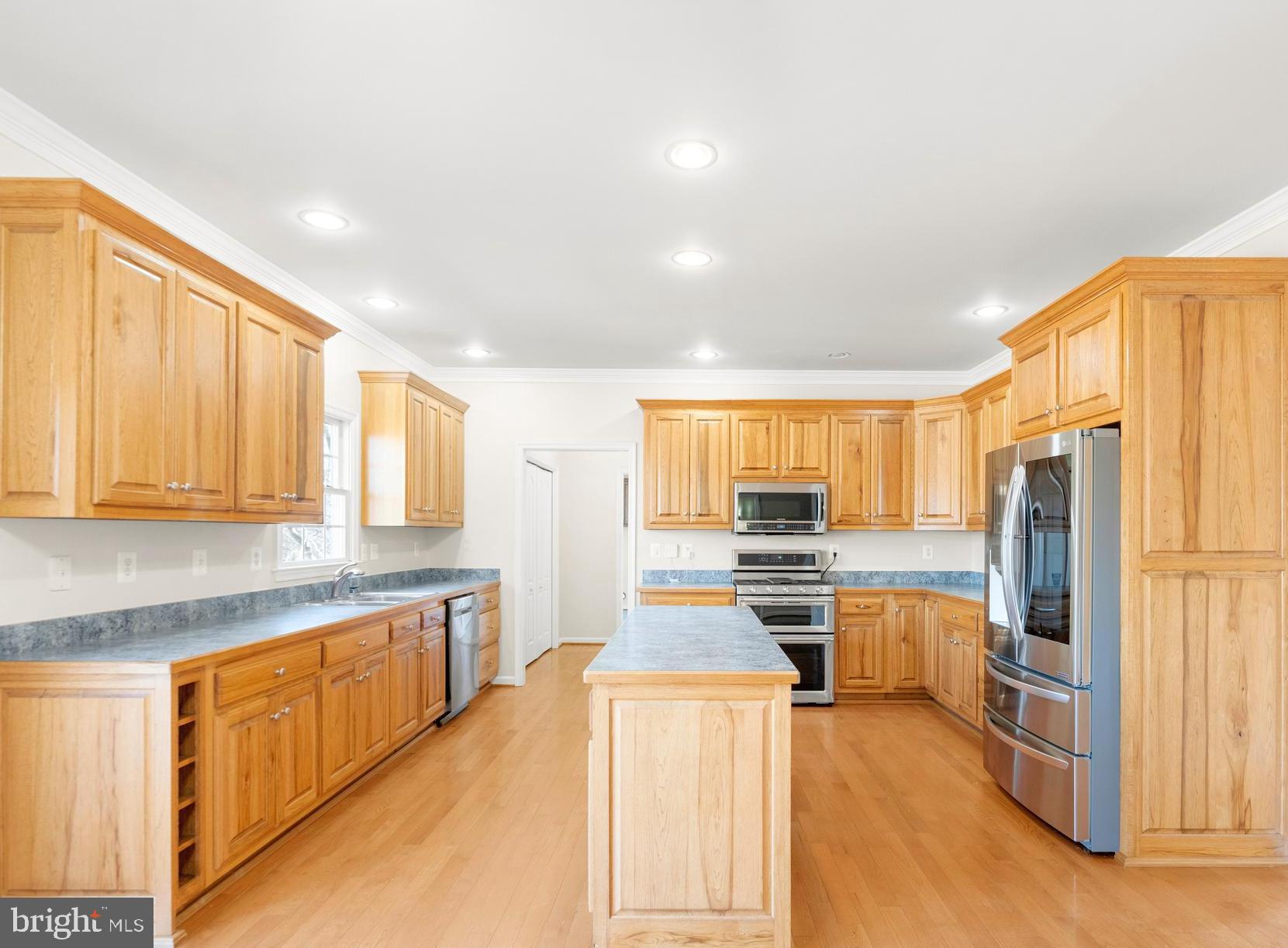 CLOVERDALE - Residential