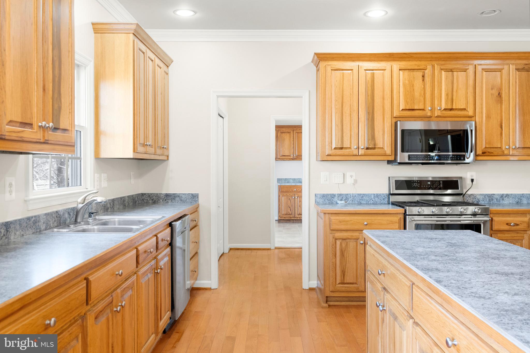 CLOVERDALE - Residential