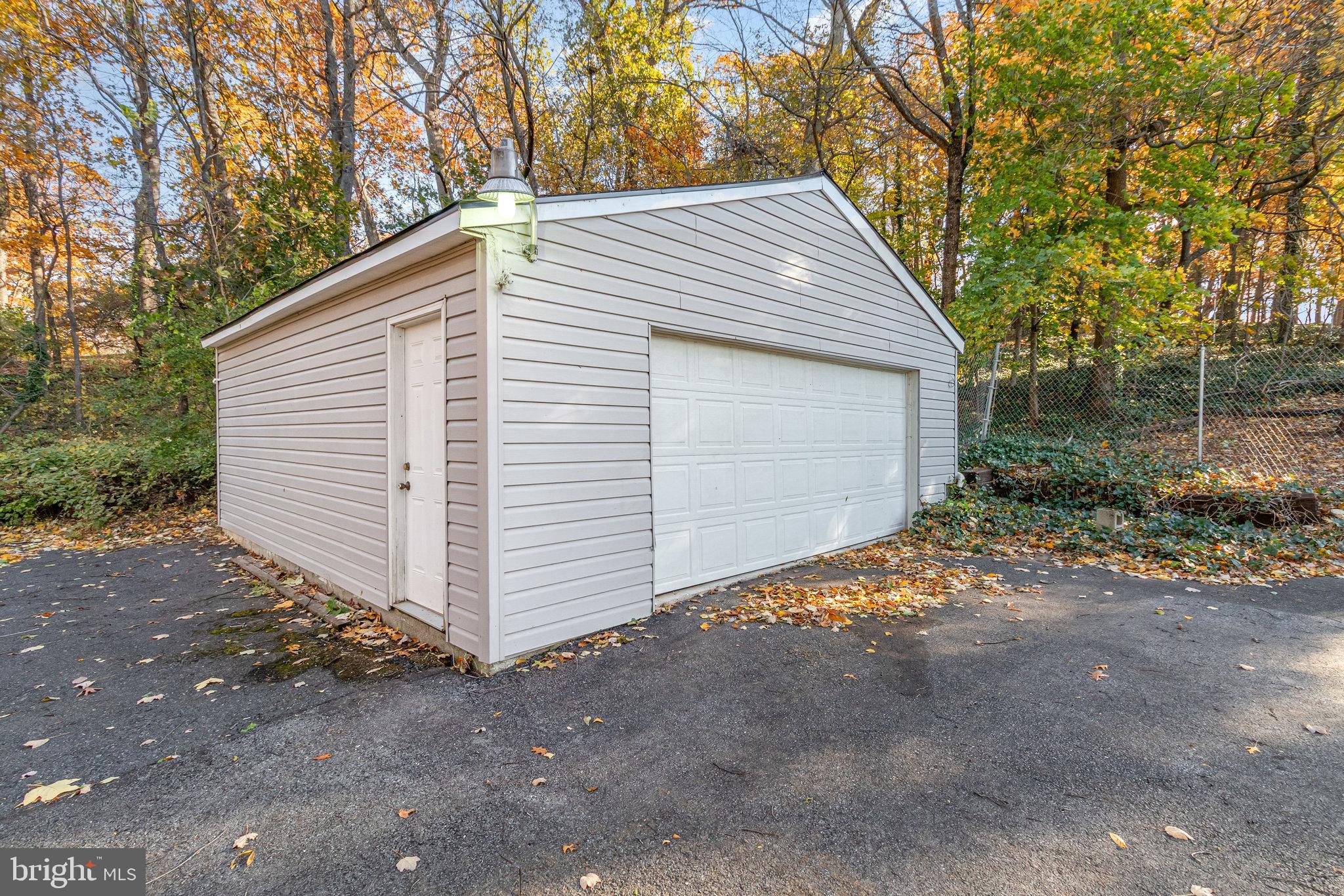 MIDDLETOWN - Residential