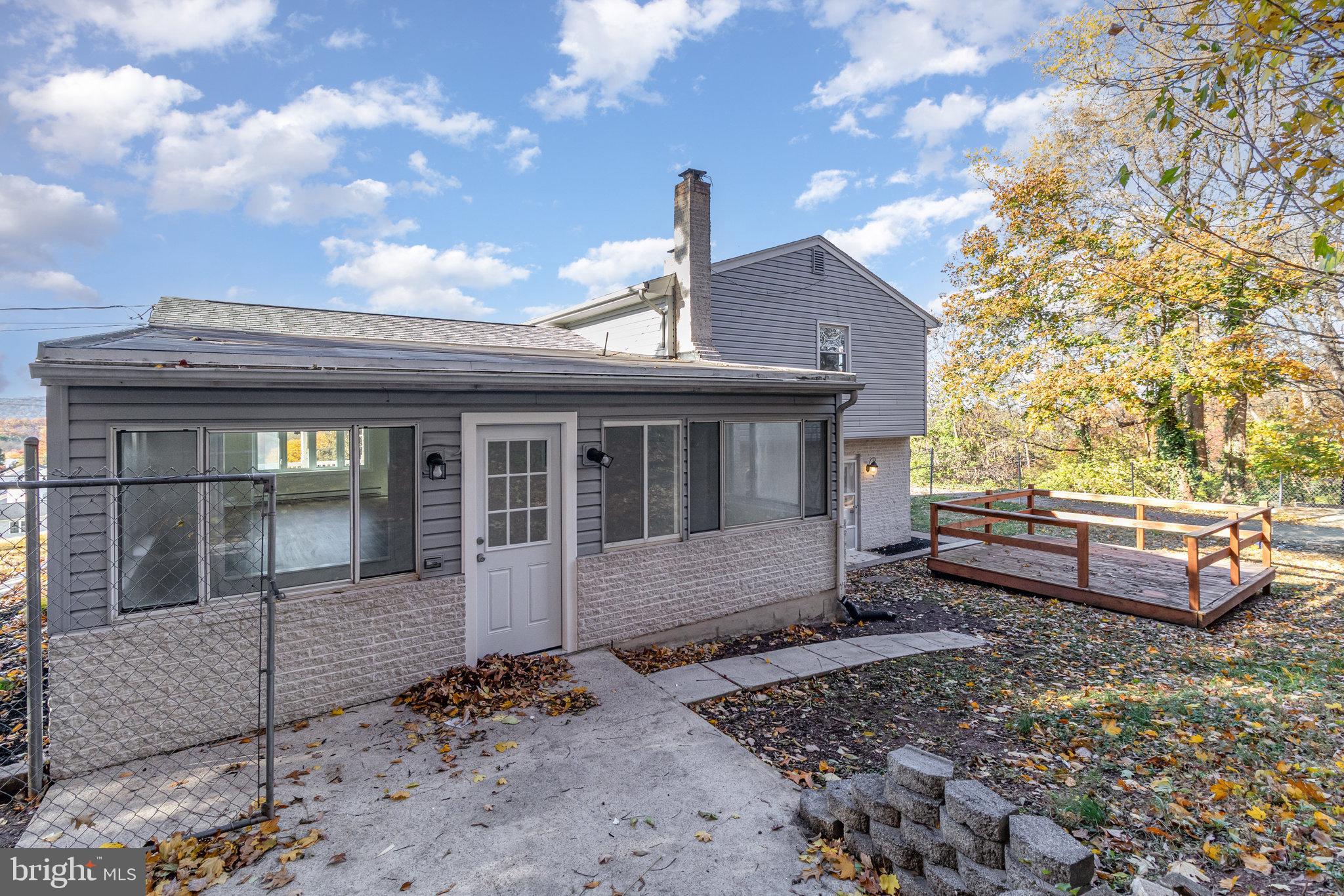 MIDDLETOWN - Residential