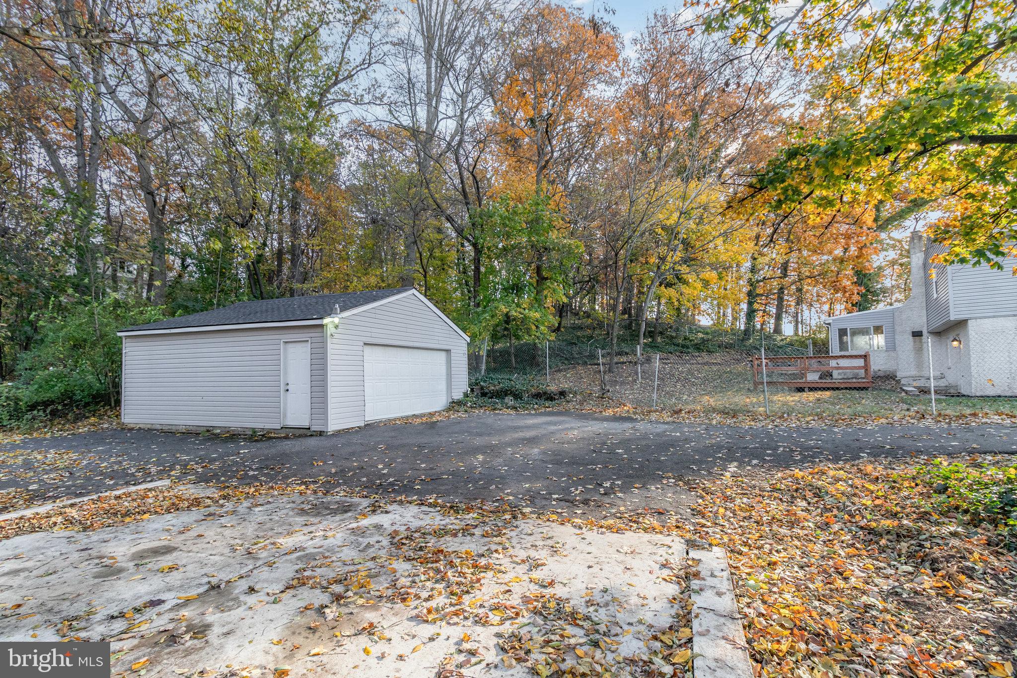 MIDDLETOWN - Residential