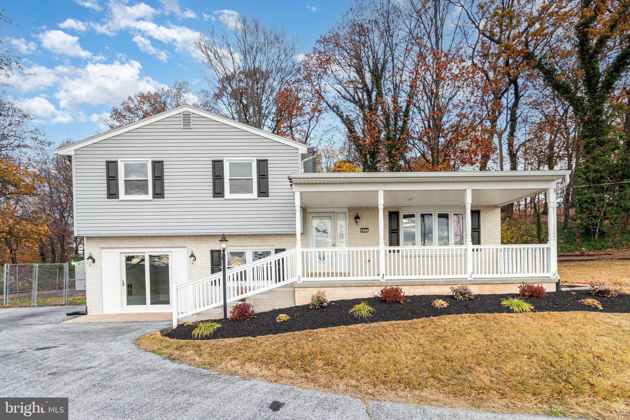 MIDDLETOWN - Residential