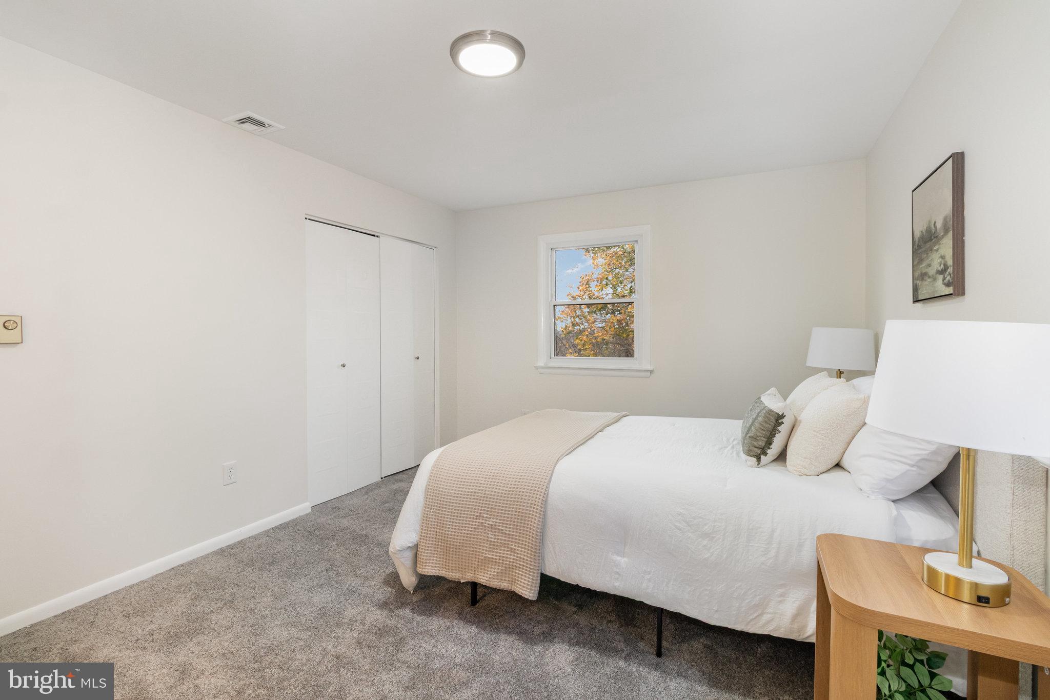 MIDDLETOWN - Residential