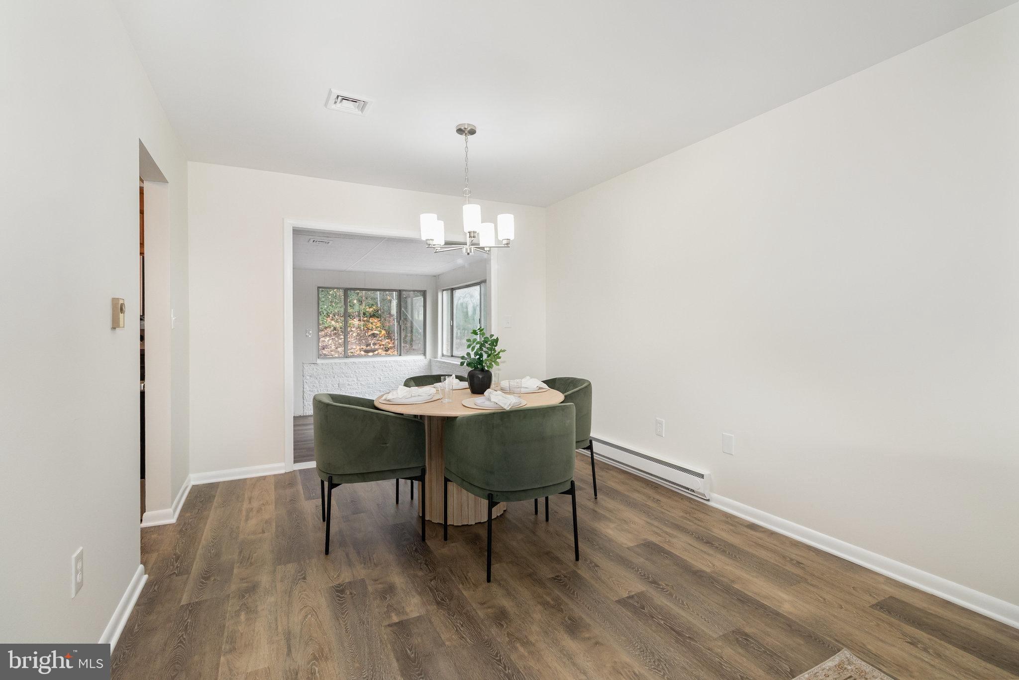 MIDDLETOWN - Residential