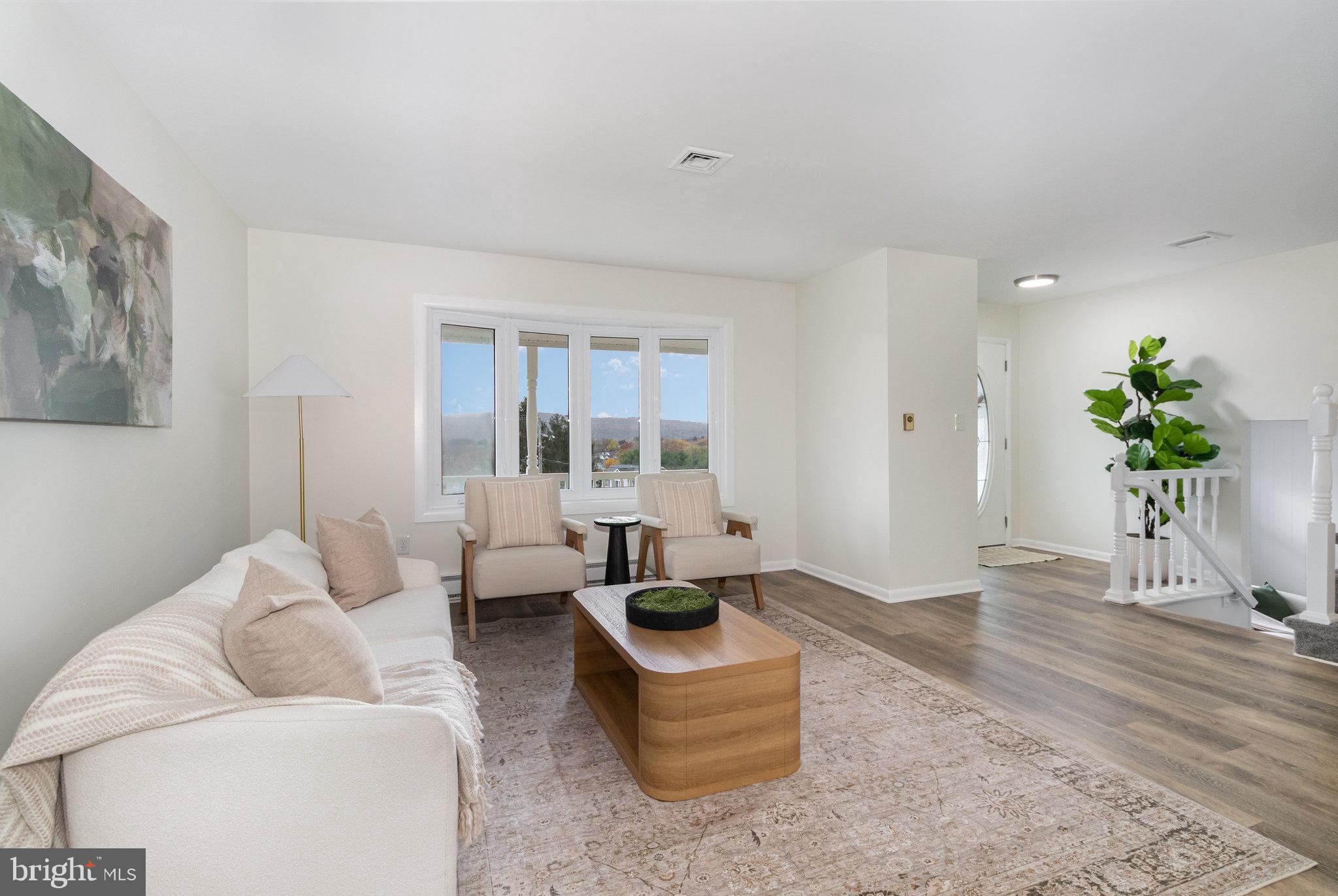 MIDDLETOWN - Residential