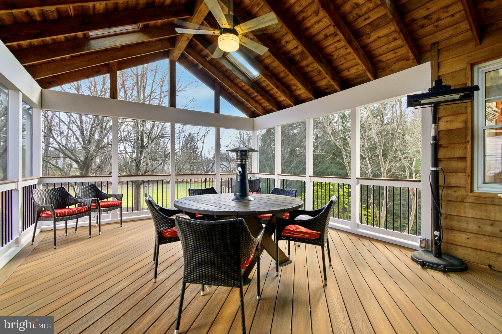 BRAMPTON HILLS - Residential