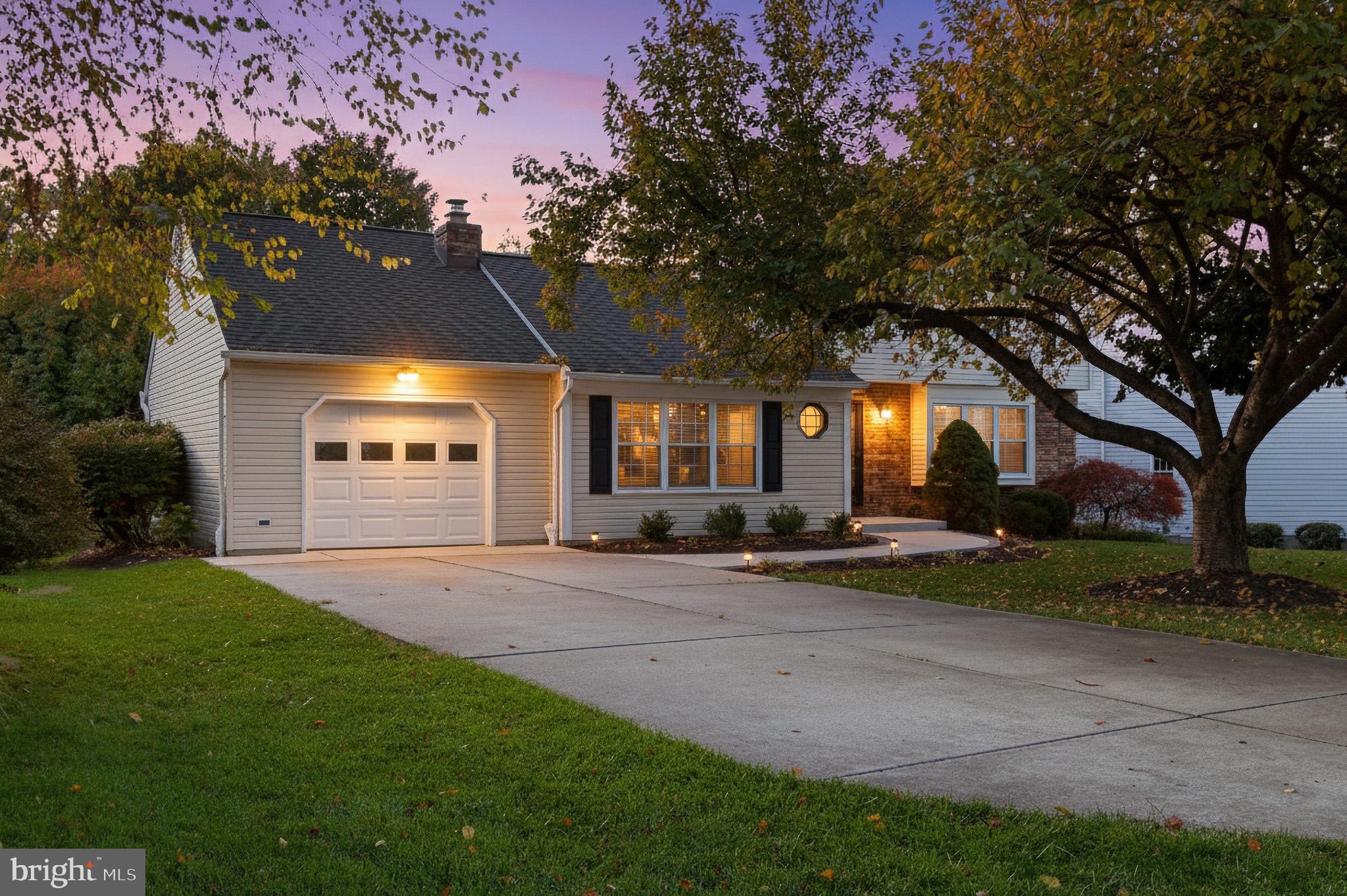 BRAMPTON HILLS - Residential