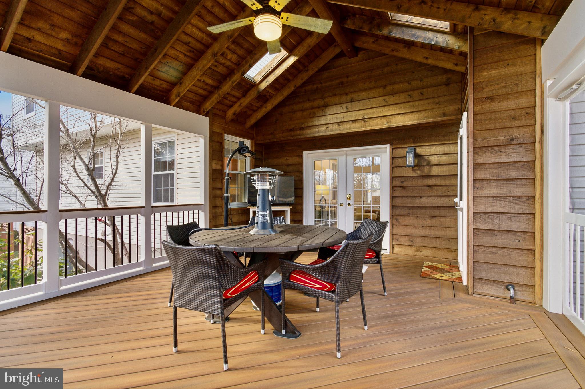 BRAMPTON HILLS - Residential