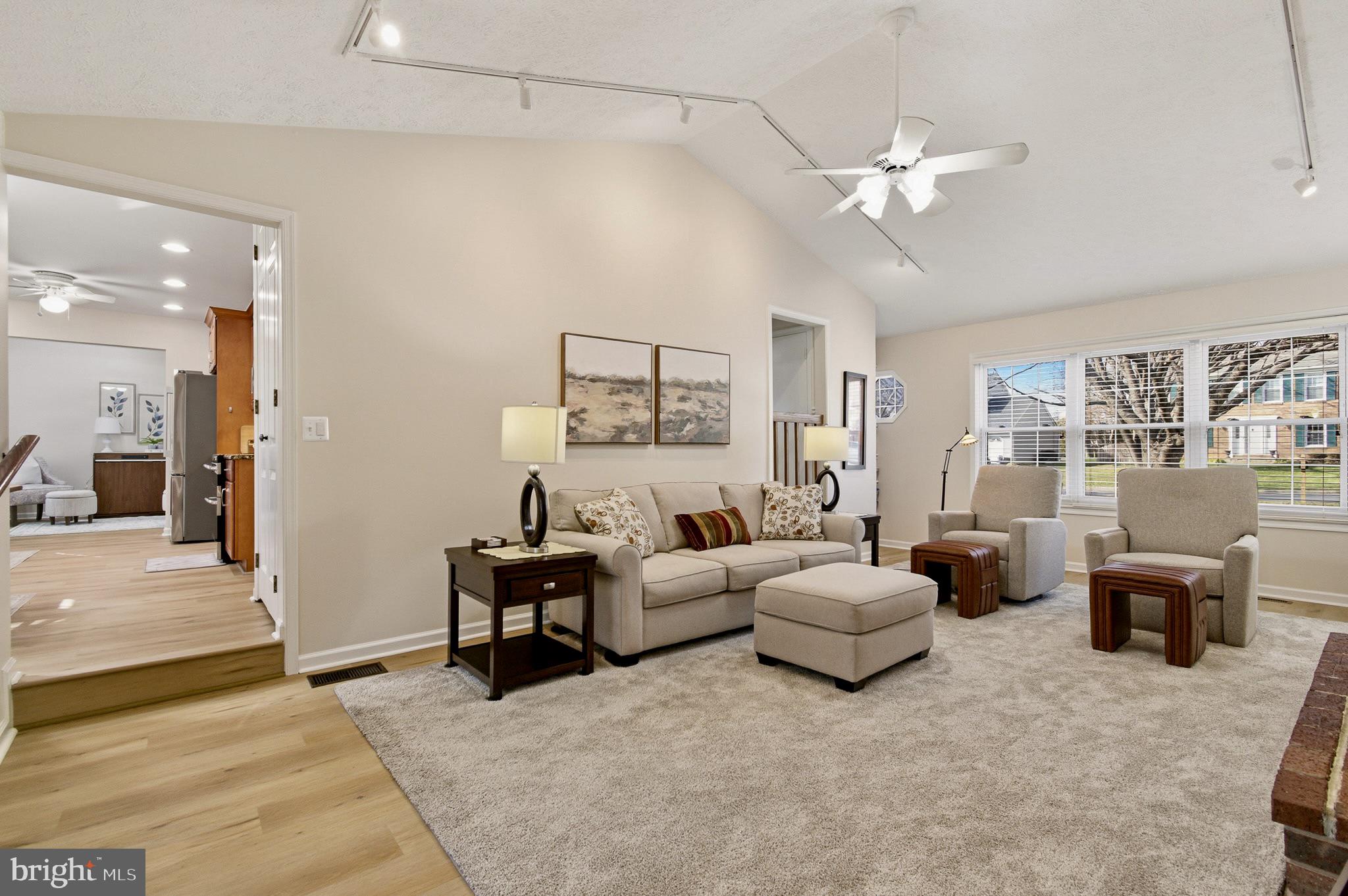 BRAMPTON HILLS - Residential