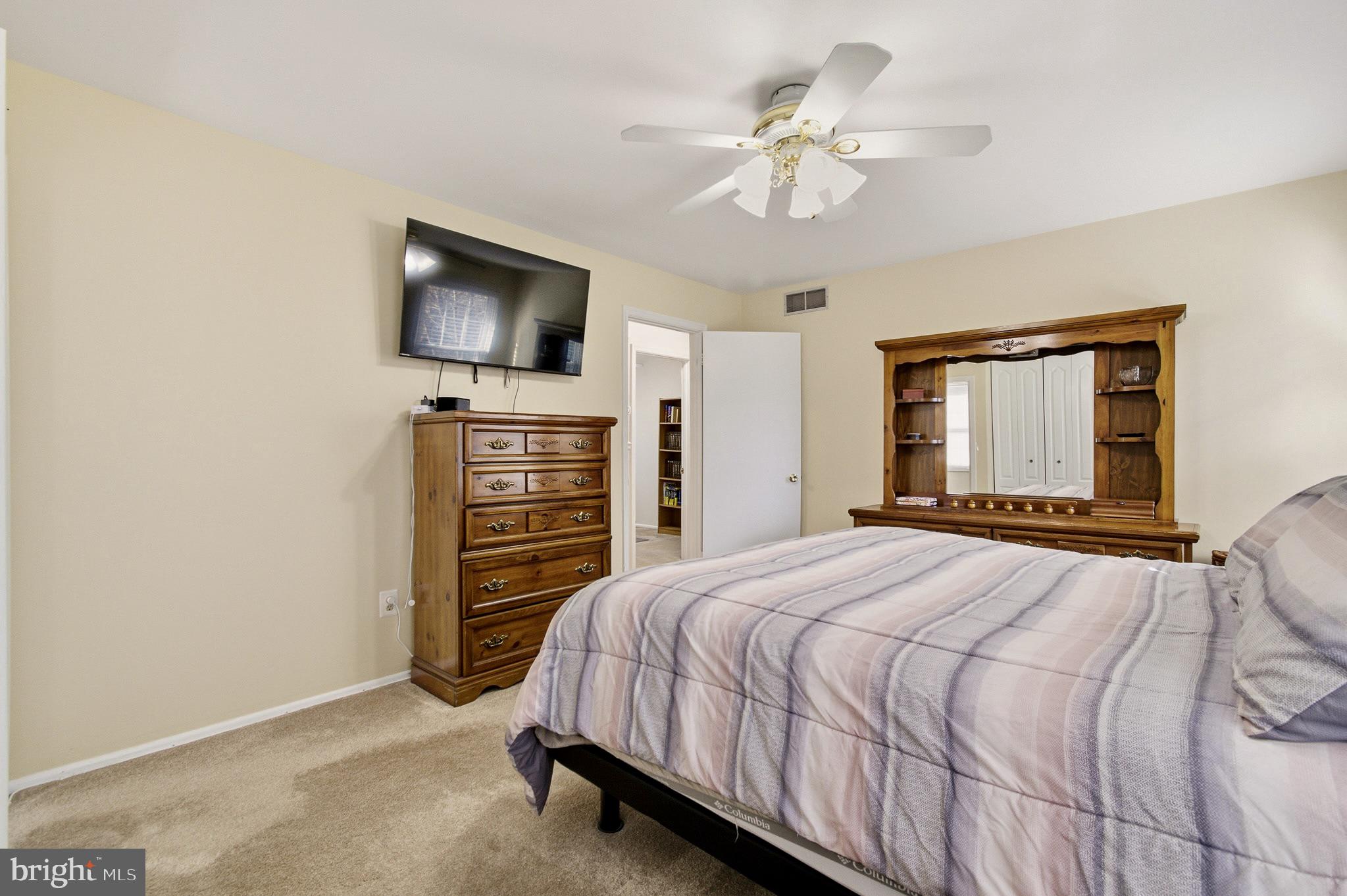 BRAMPTON HILLS - Residential