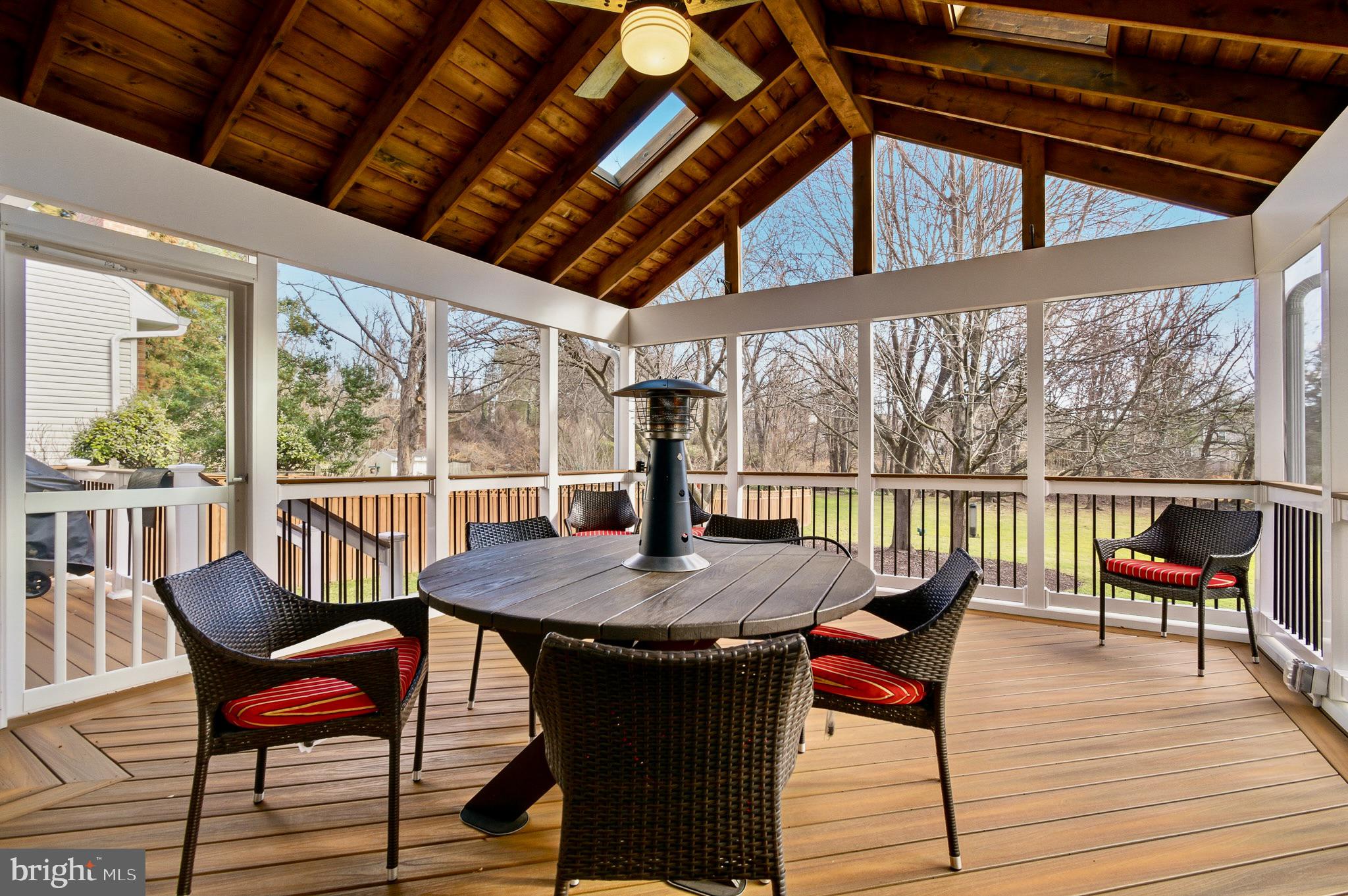 BRAMPTON HILLS - Residential