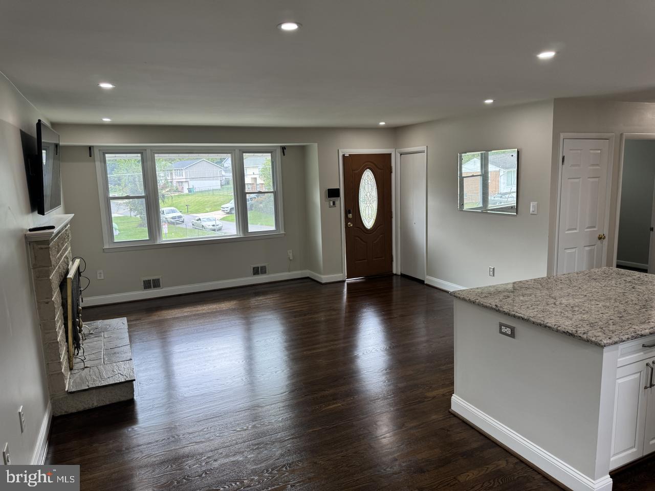 DIANNA WOODS PYL - Residential Lease