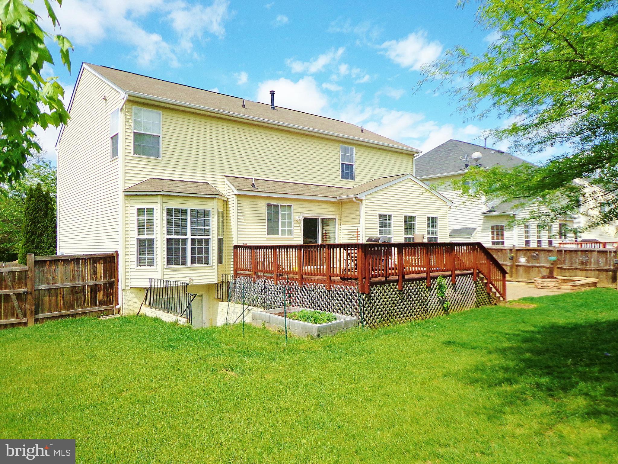 FRANKLIN MEADOWS - Residential