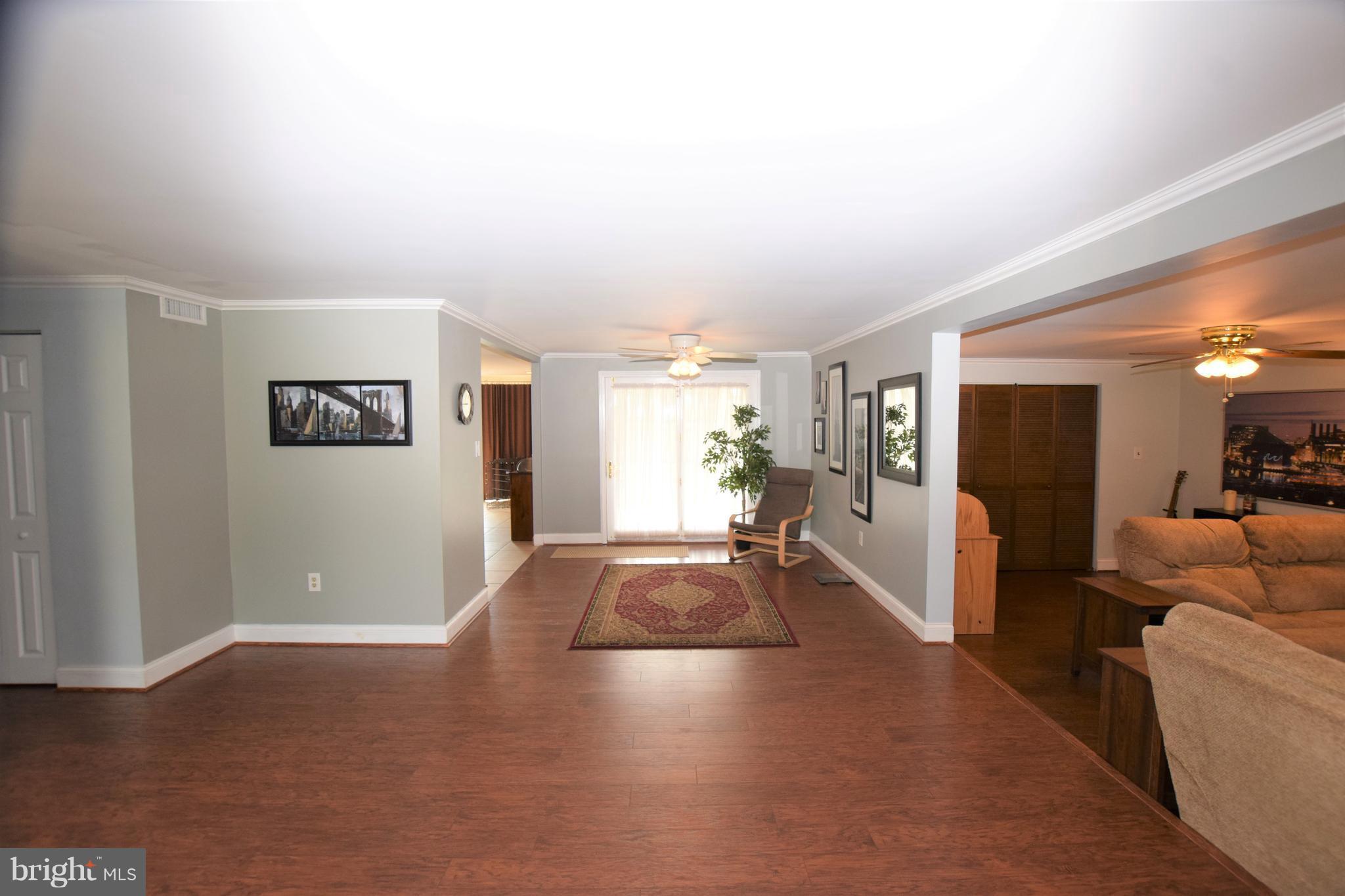 LODGE FOREST MANOR - Residential