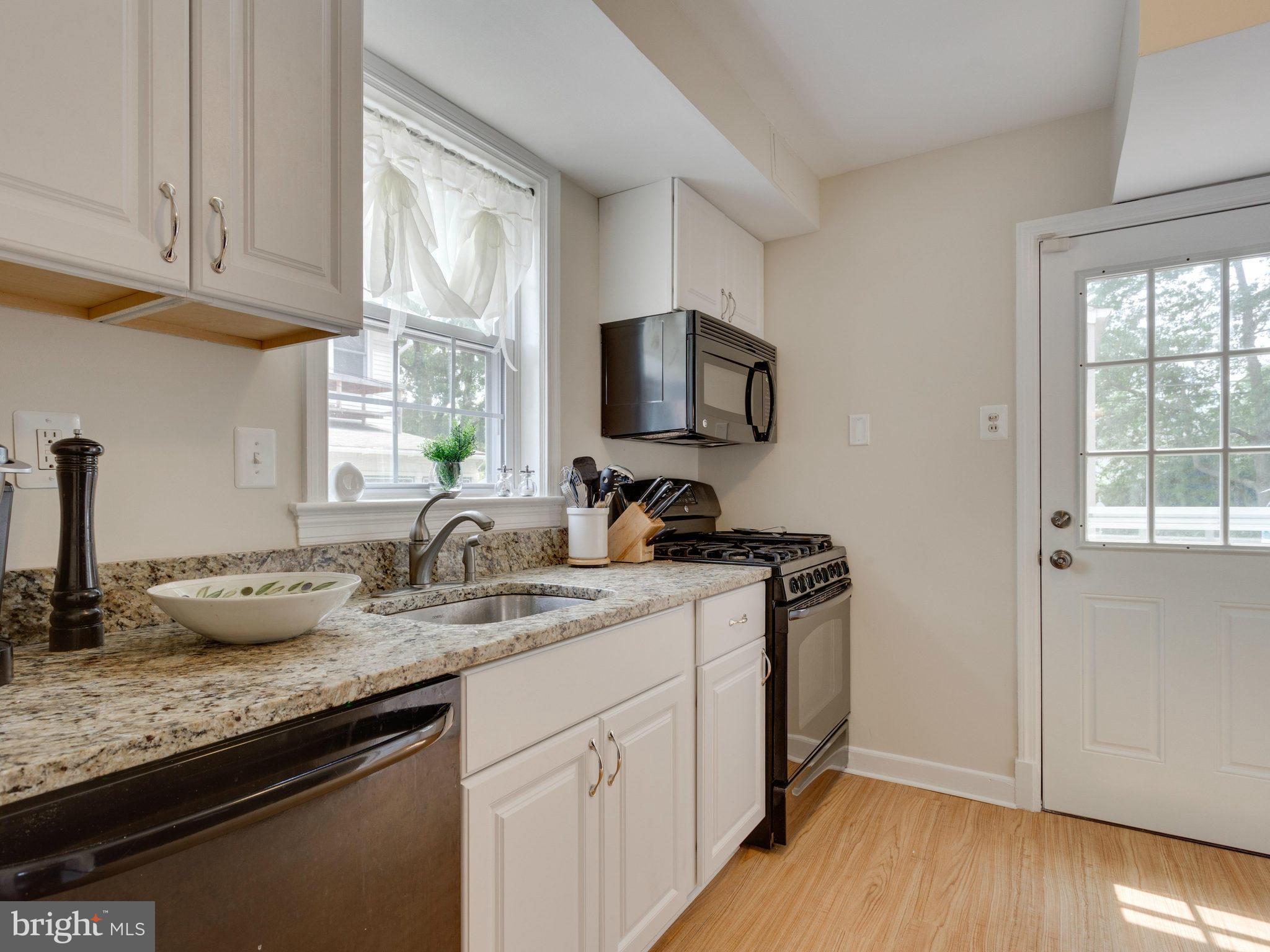 ARLINGTON FOREST - Residential