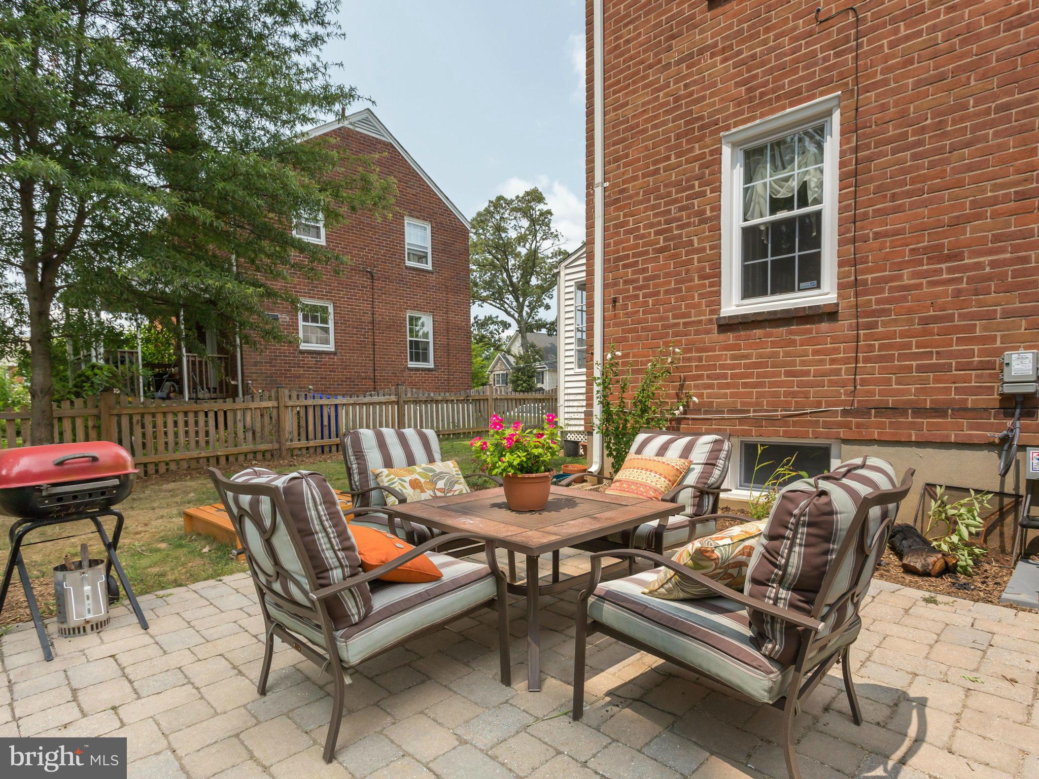 ARLINGTON FOREST - Residential