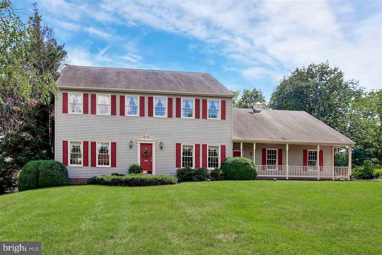 OUTDOOR COUNTRY CLUB - Residential