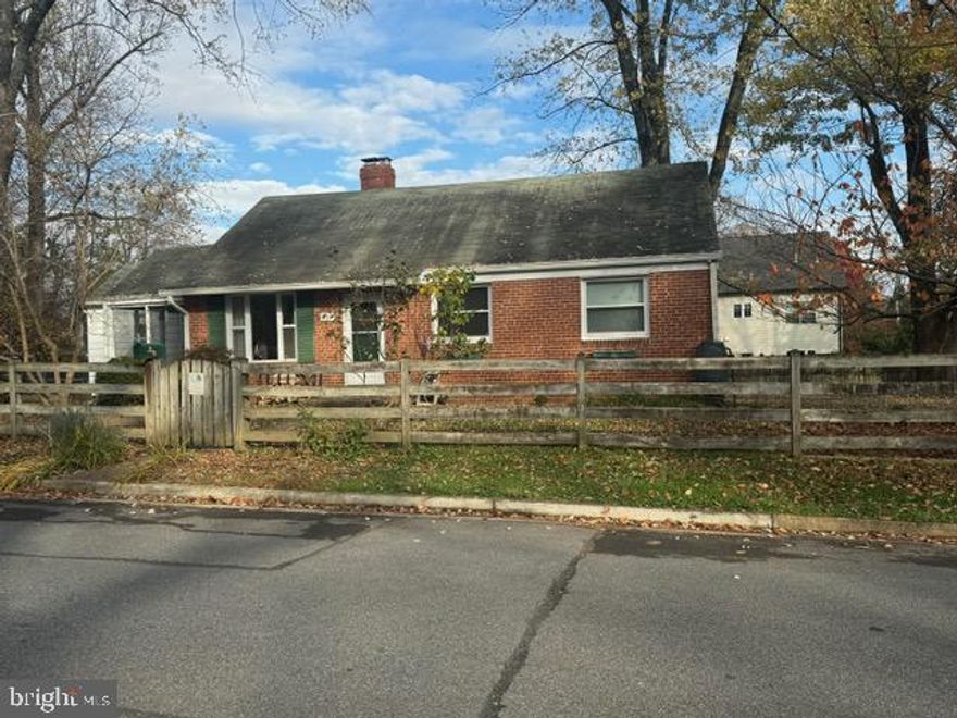 Lovely shaded lot in Falls Church City available!  Sold as is - value is in the land only.  No showings inside the house.   Level lot measures 131'  wide x 86' deep.   On a quiet street with little traffic.   Schedule online for approval to walk the lot.  Do not disturb sellers or walk the lot without an approved showing time from the LA.  Sellers will need a rent-back, length of time to be negotiated when the contract is ratified.