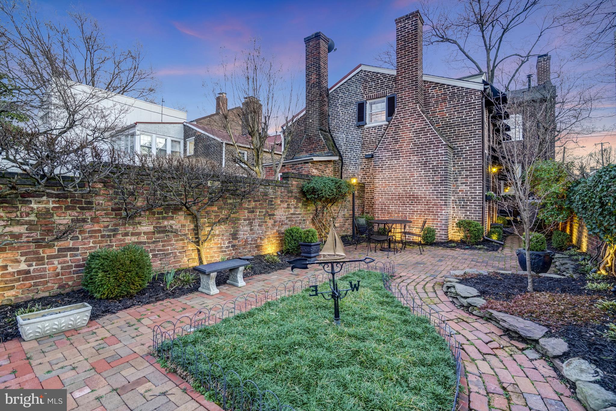 OLD TOWN - Residential