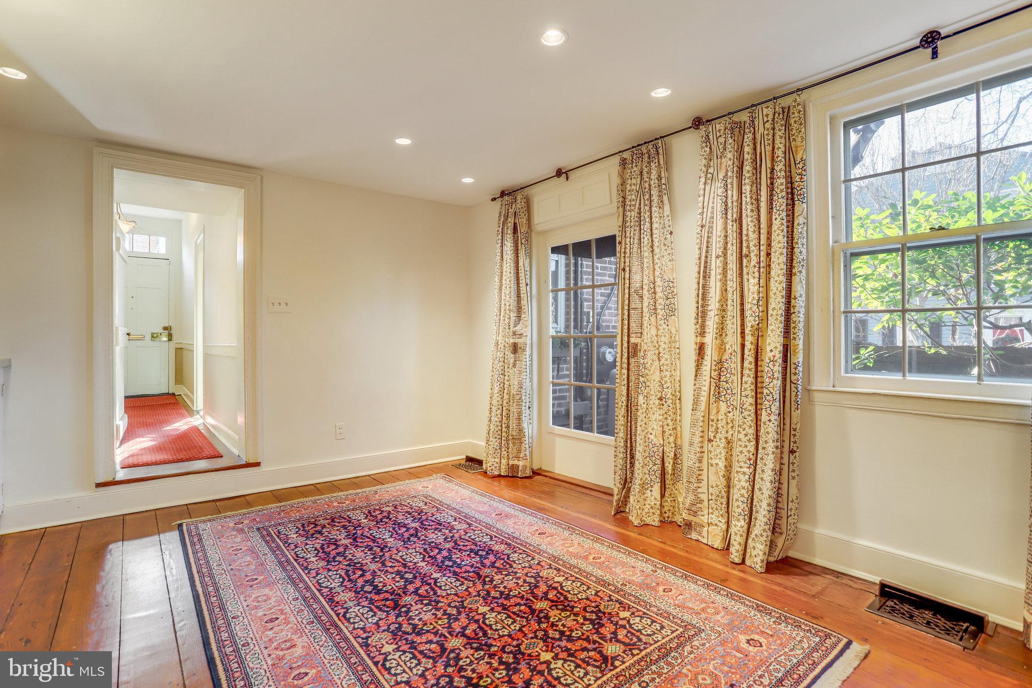 OLD TOWN - Residential