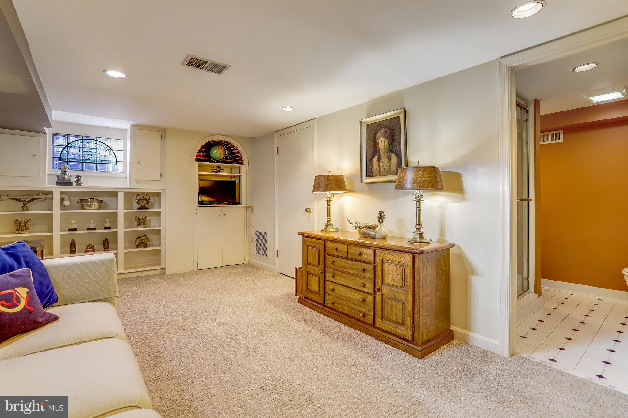 OLD TOWN - Residential