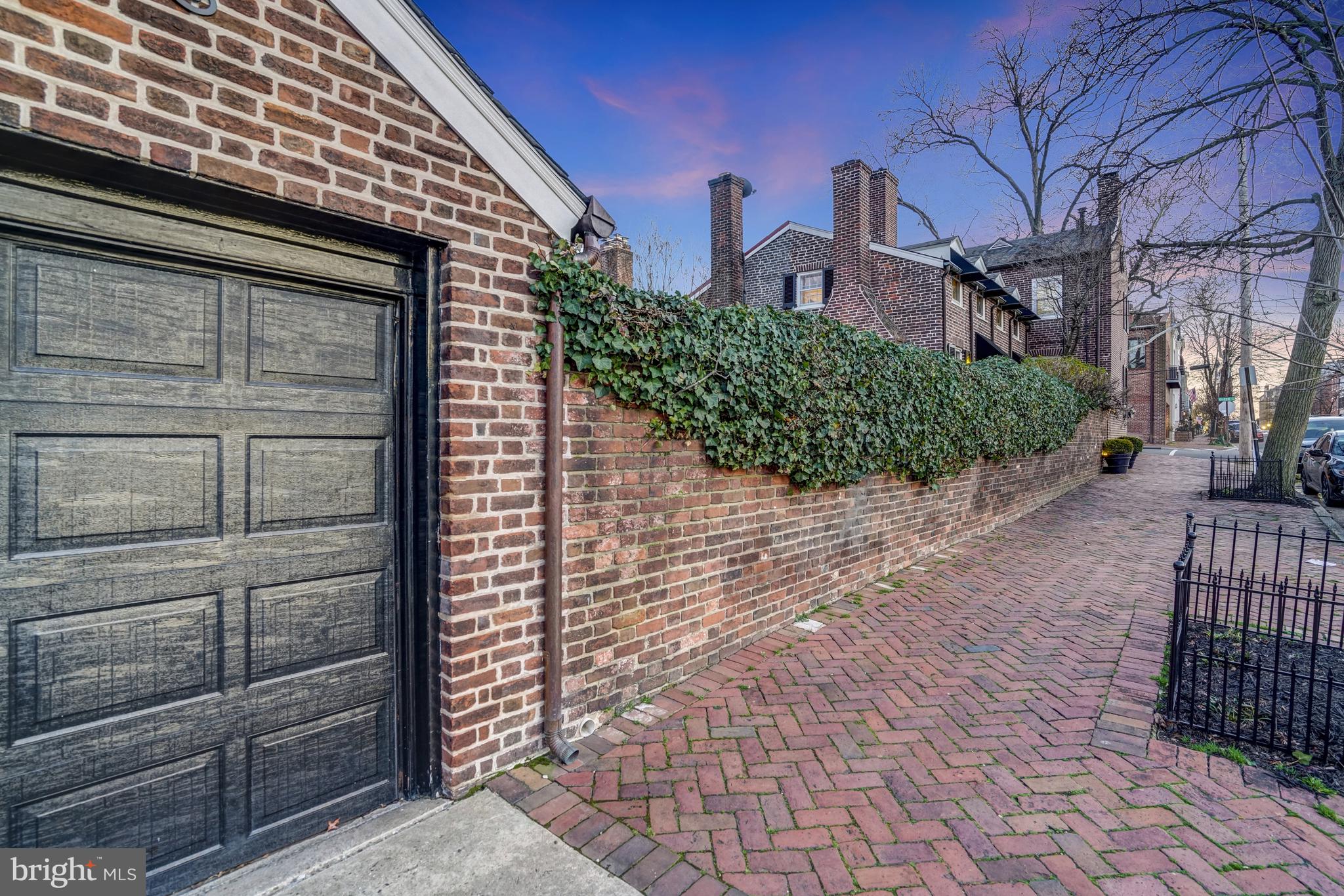 OLD TOWN - Residential