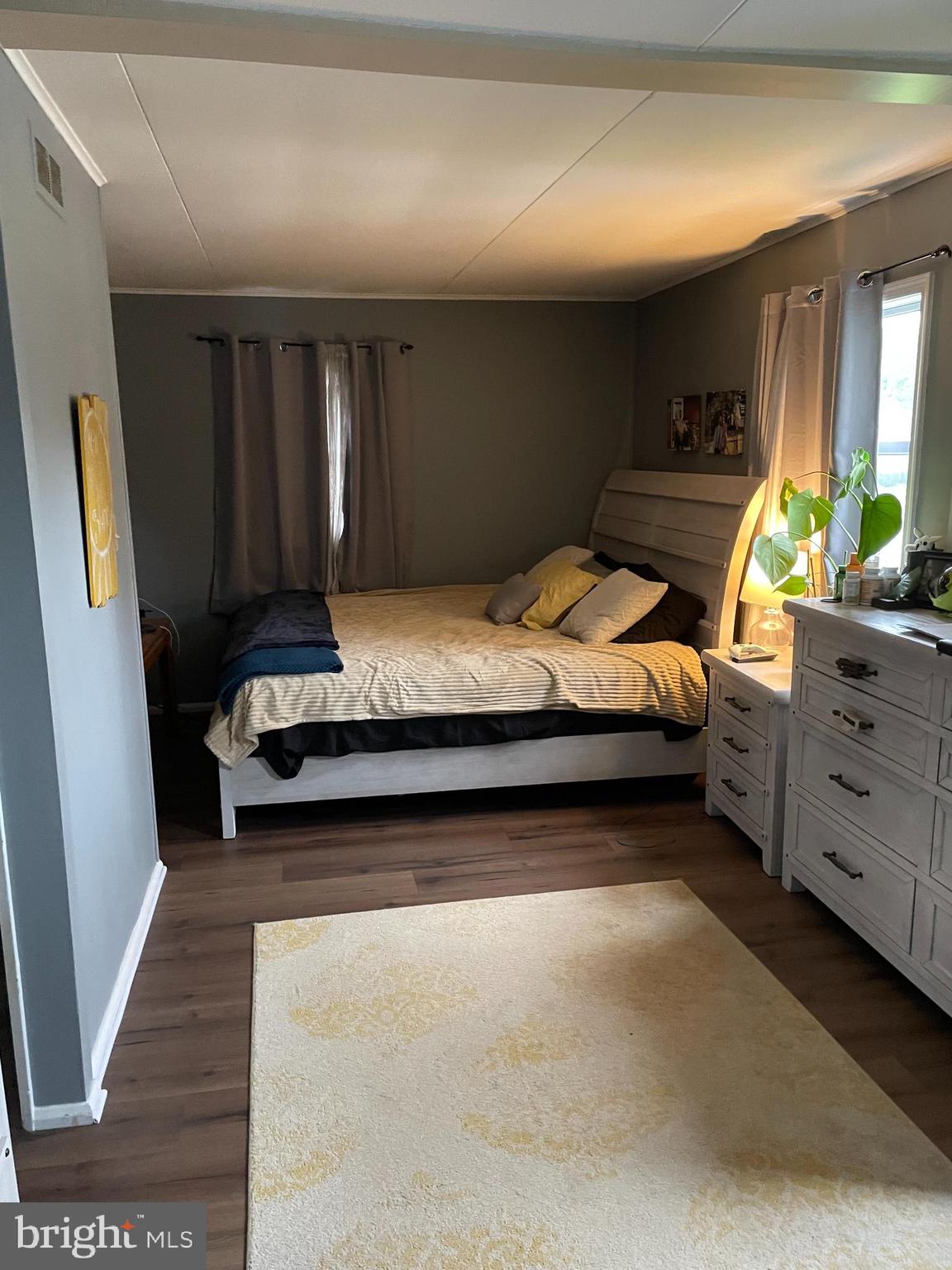 CHESTER HILL - Residential