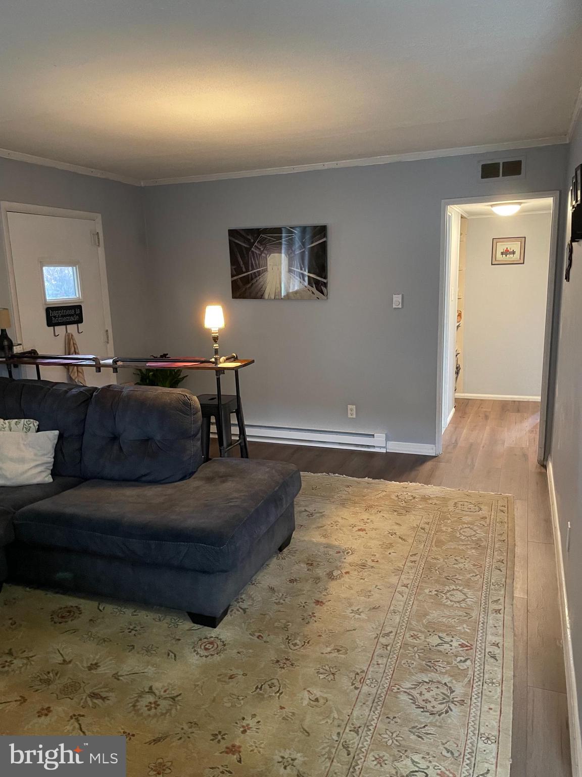 CHESTER HILL - Residential