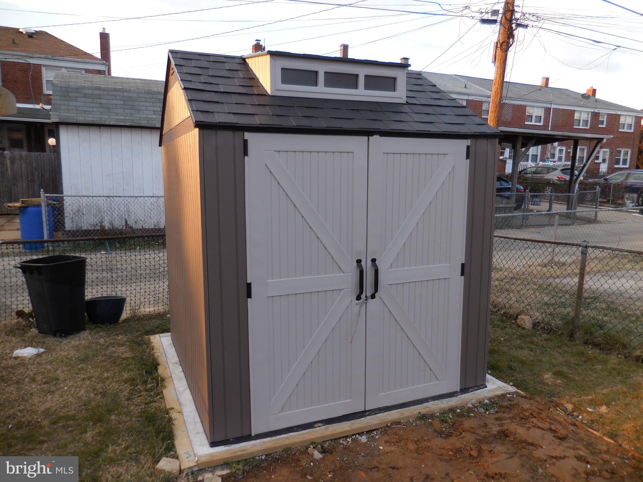 HAWTHORNE - Residential Lease