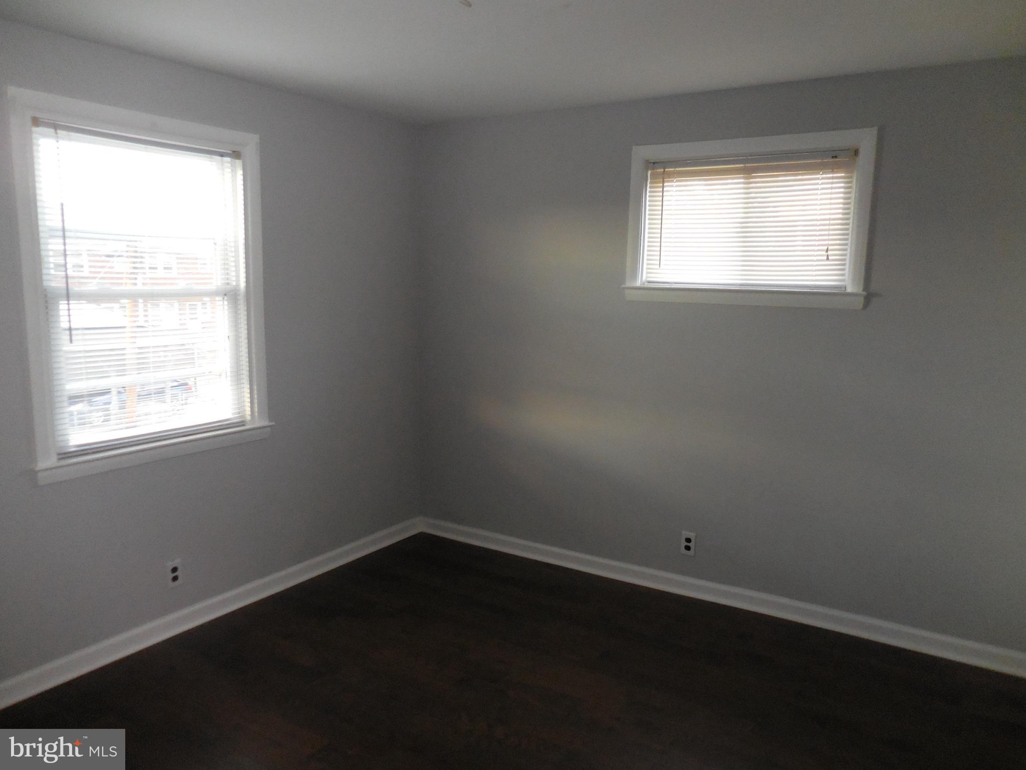 HAWTHORNE - Residential Lease