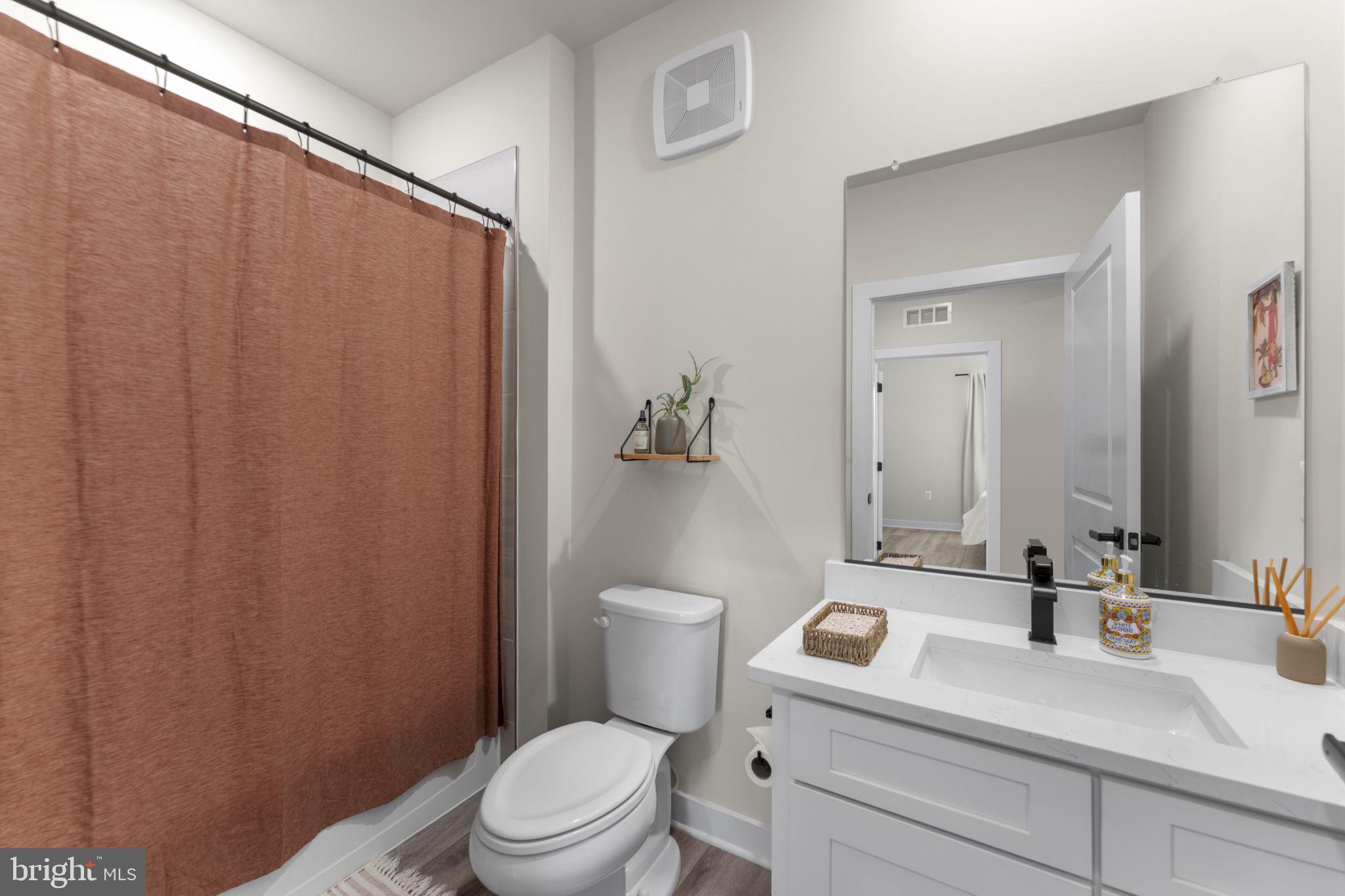 WOODLAND PARK STATION - Residential