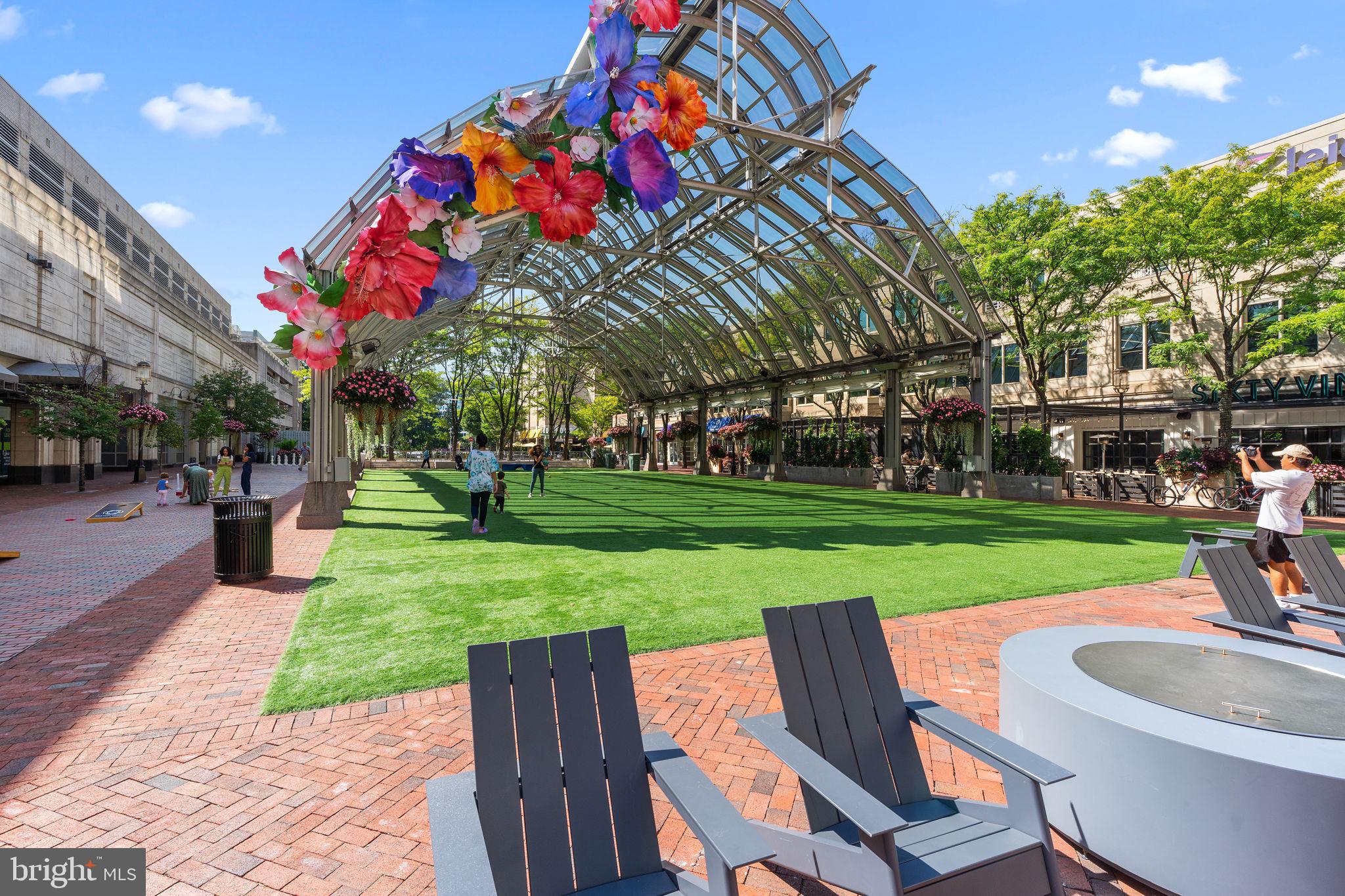 WOODLAND PARK STATION - Residential