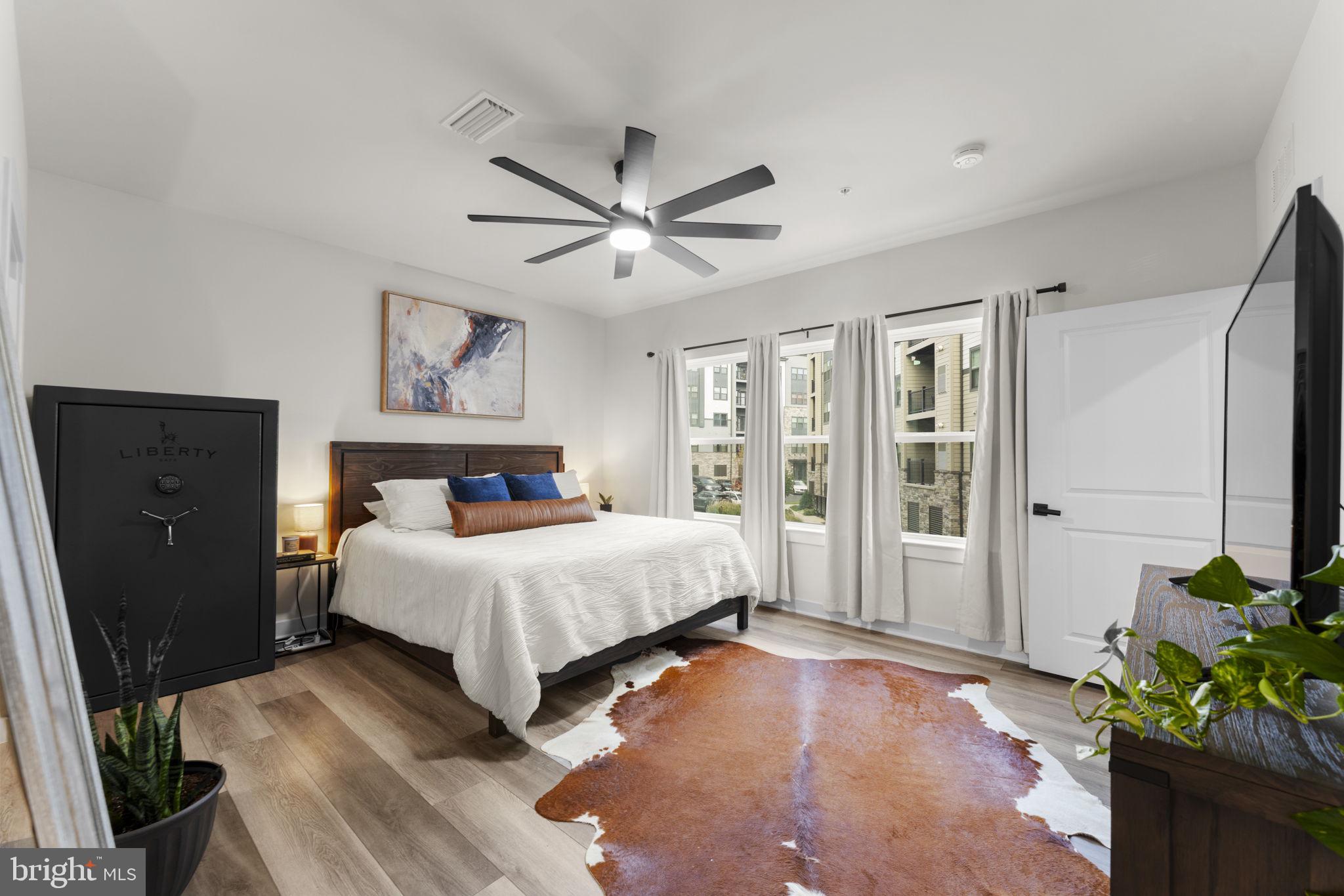 WOODLAND PARK STATION - Residential