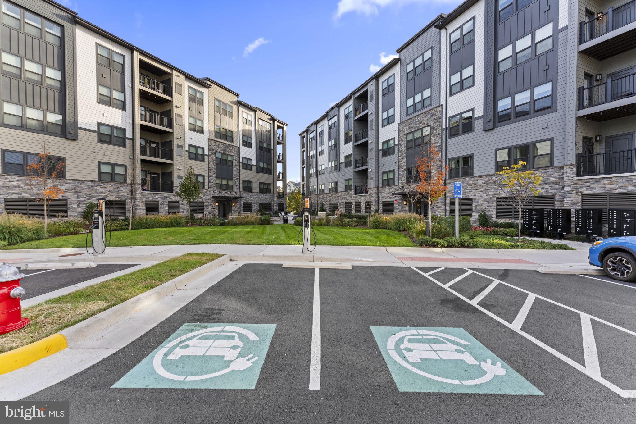 WOODLAND PARK STATION - Residential